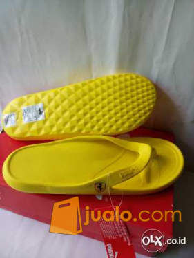 sandal puma ferrari