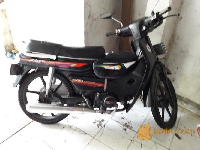  Motor  honda  astrea jaman dlu Jakarta  Selatan  Jualo