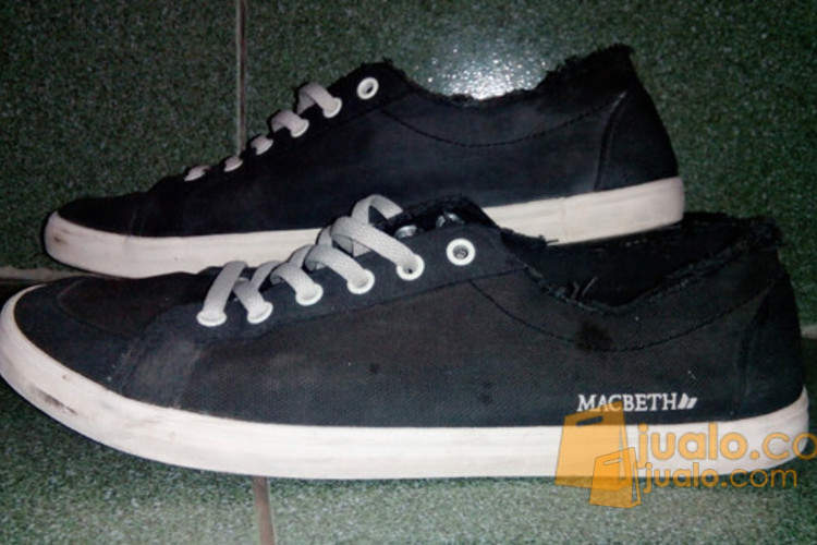 macbeth adams black cement