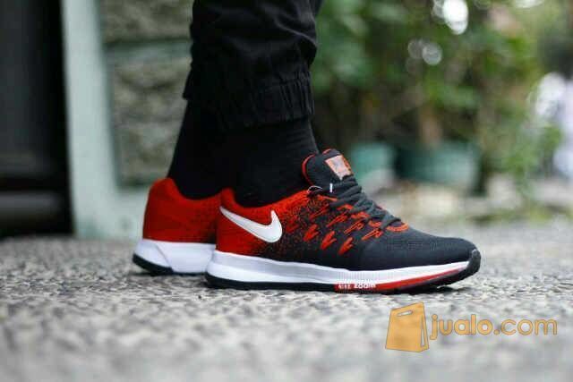 sepatu nike free zoom