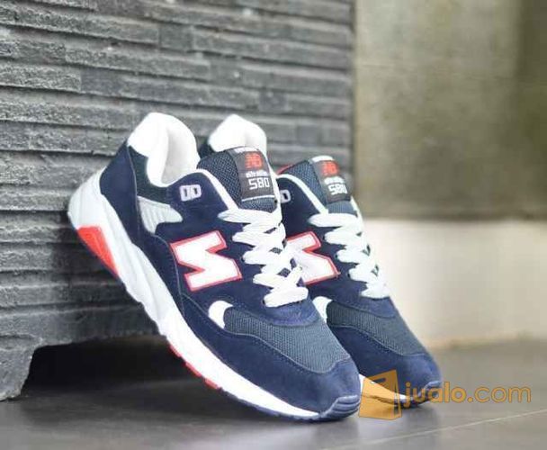 sepatu sport new balance