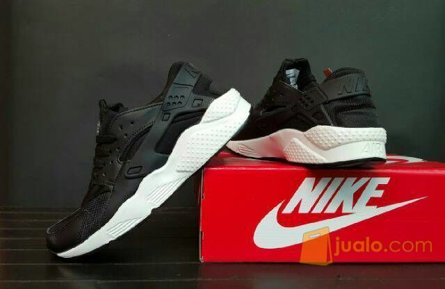 sepatu nike huarache