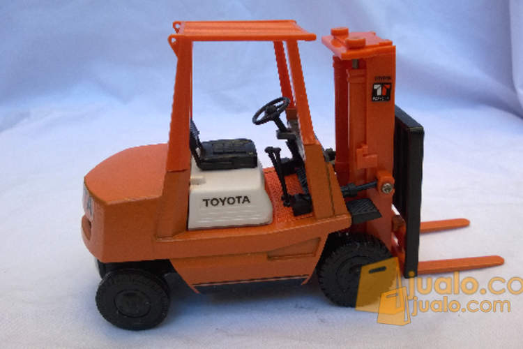 Diapet Toyota Forklift 3fd30 Diecast Yonezawa Scale 1 23 Jepang Surabaya Jualo