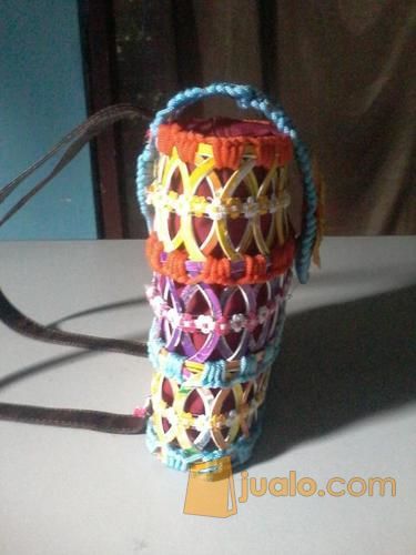 tas unyu dari bahan cup plastik