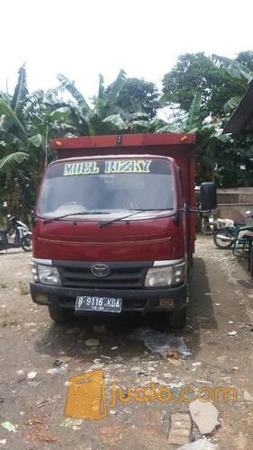  Truk  Toyota Dyna  tahun 2010 Bekasi Jualo