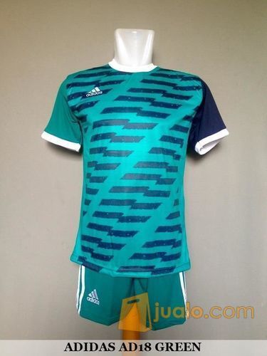  Baju  Kaos  Olahraga Jersey Bola  Setelan Futsal Adidas  AD18 