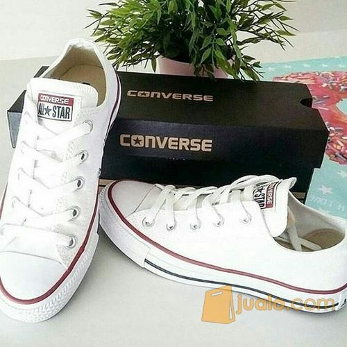 converse vans