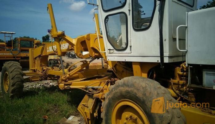 Dijual MITSUBISHI MOTOR GRADER MG330