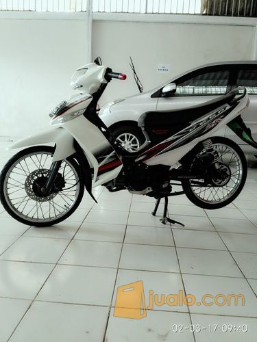 motor modifikasi yamaha vega zr