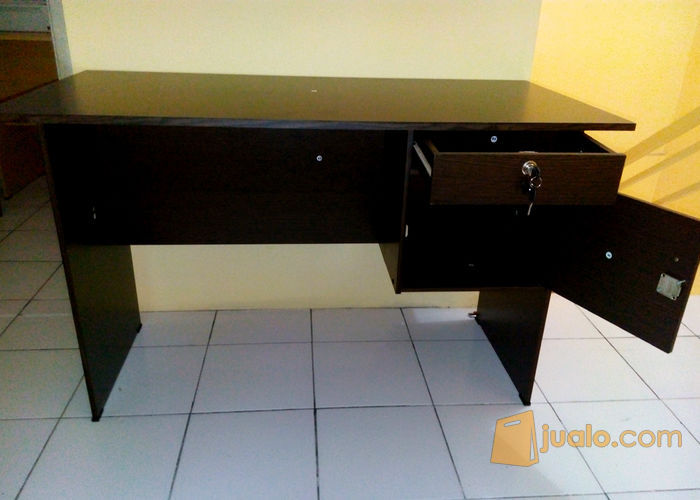  Meja  Tulis Kantor 1 2 Biro VIP  MT 78 Kab Sidoarjo Jualo