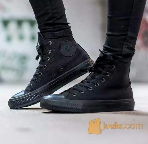 sepatu converse black