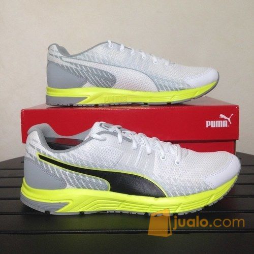 sepatu running puma pria