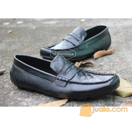 sepatu casual pria slip on loafers kerja