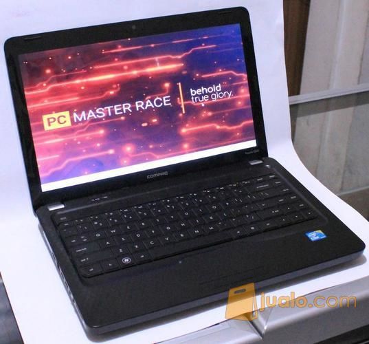 Compaq Laptop - New Gadged