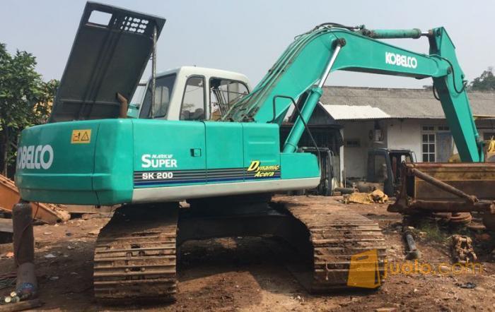 KOBELCO EXCAVATOR SK200-6 Dynamic Acera Ex Import di Kota Jakarta 