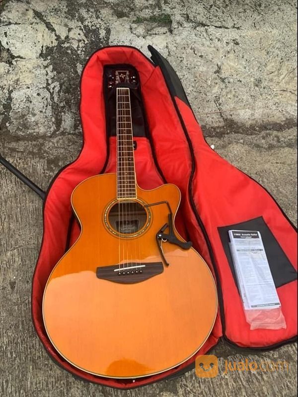 Gitar Akustik Elektrik Yamaha CPX 600 di Kab. Cianjur Jawa Barat