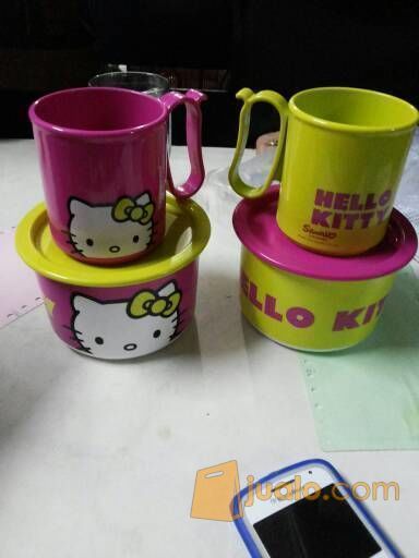 Jual tupperware hello kitty set - Kab. Nganjuk - Tupperware Nganjuk  Original