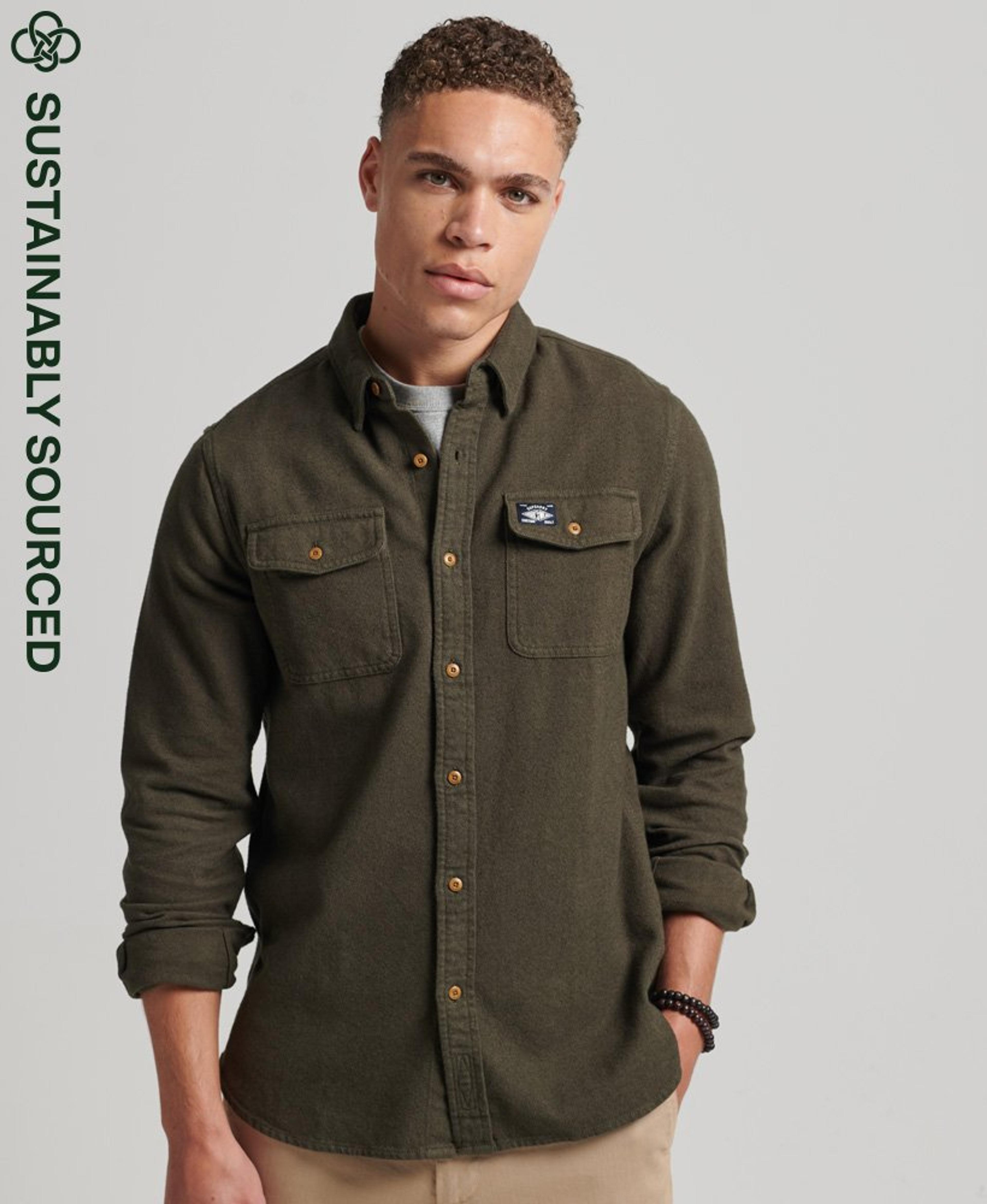 superdry.com/mens/shirts/details/205270/trailsman-flannel-shirt-green