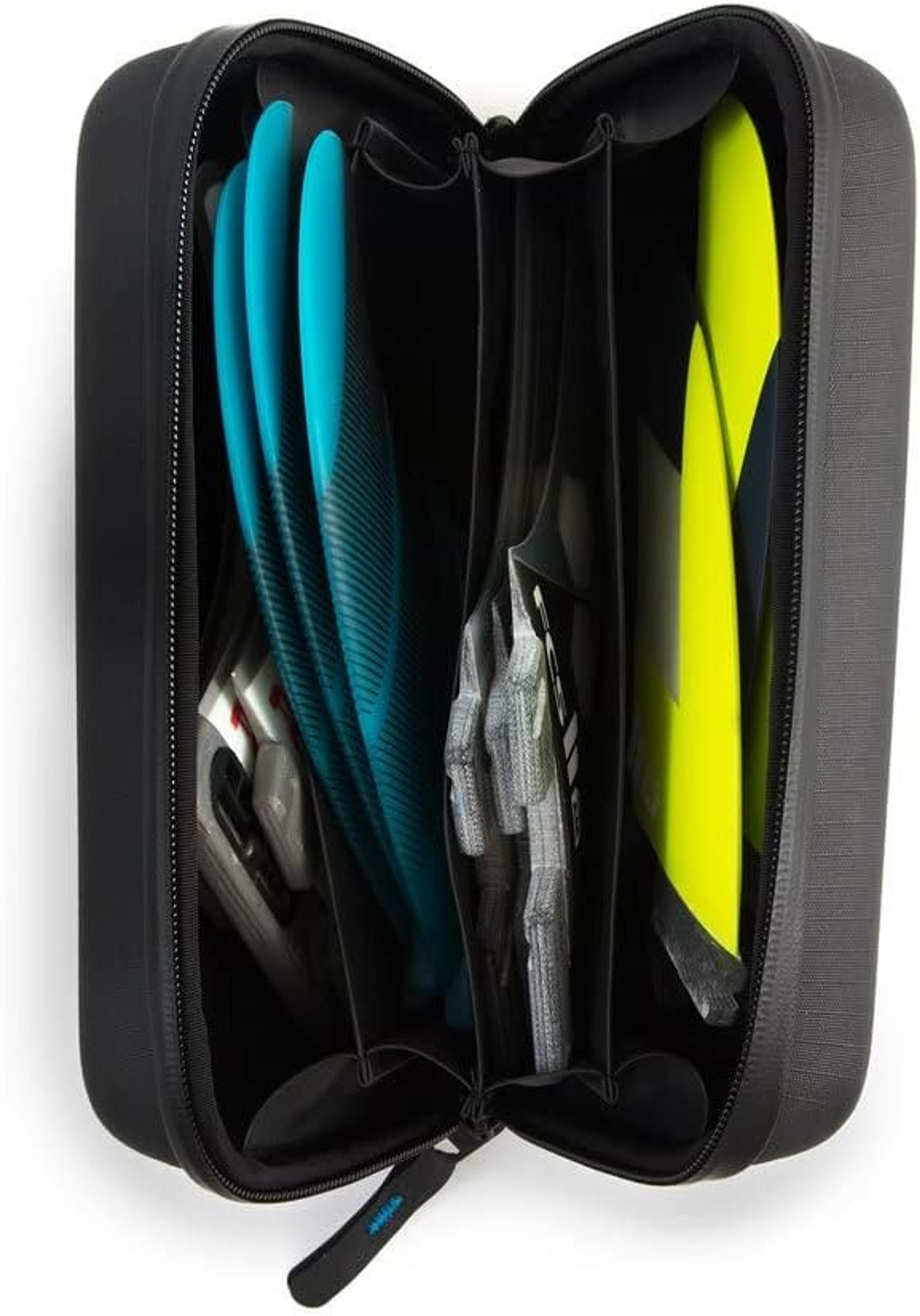 Amazon.com : FCS Fin Case Fin Wallet (4 Fins) : Sports & Outdoors