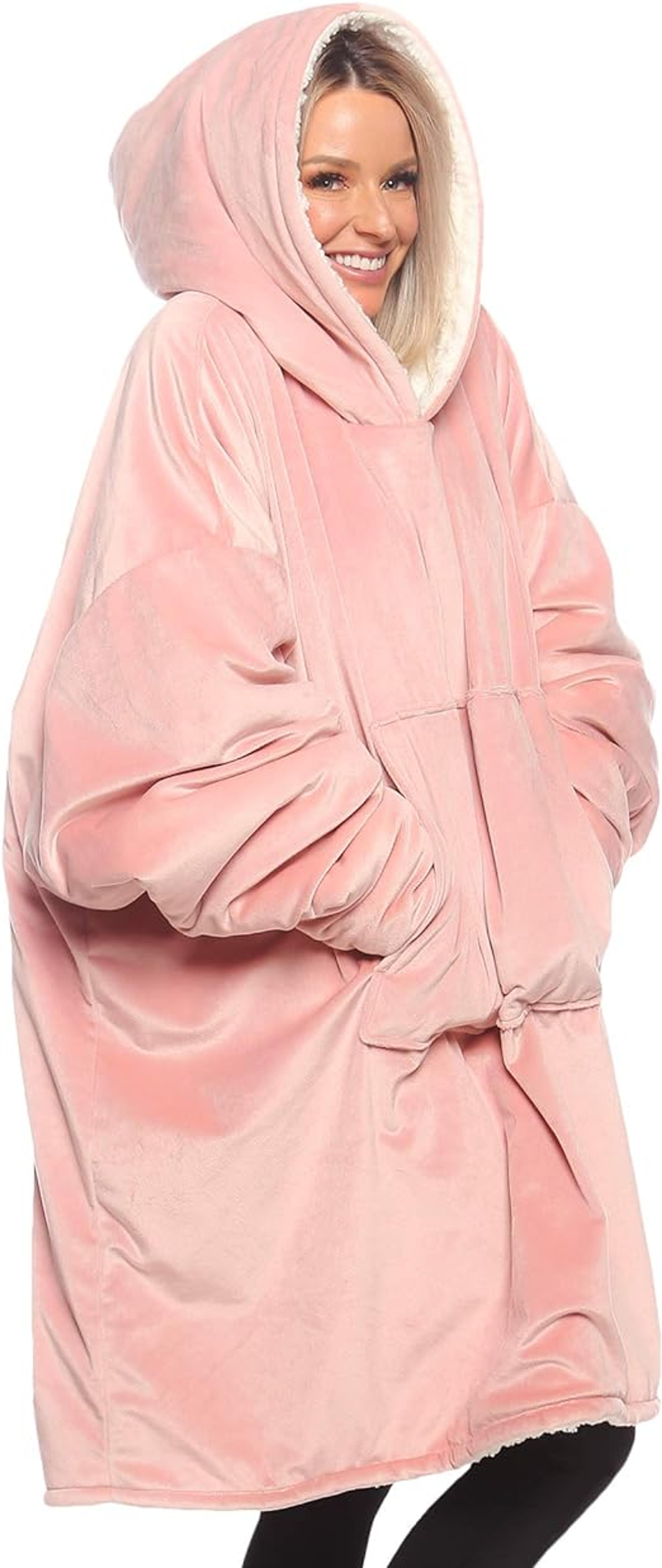 THE COMFY Original | Oversized Microfiber & Sherpa Wearable Blanket, One Size Fits All, Seen On Shark Tank, One Size for All (Blush) : Amazon.ca: Home