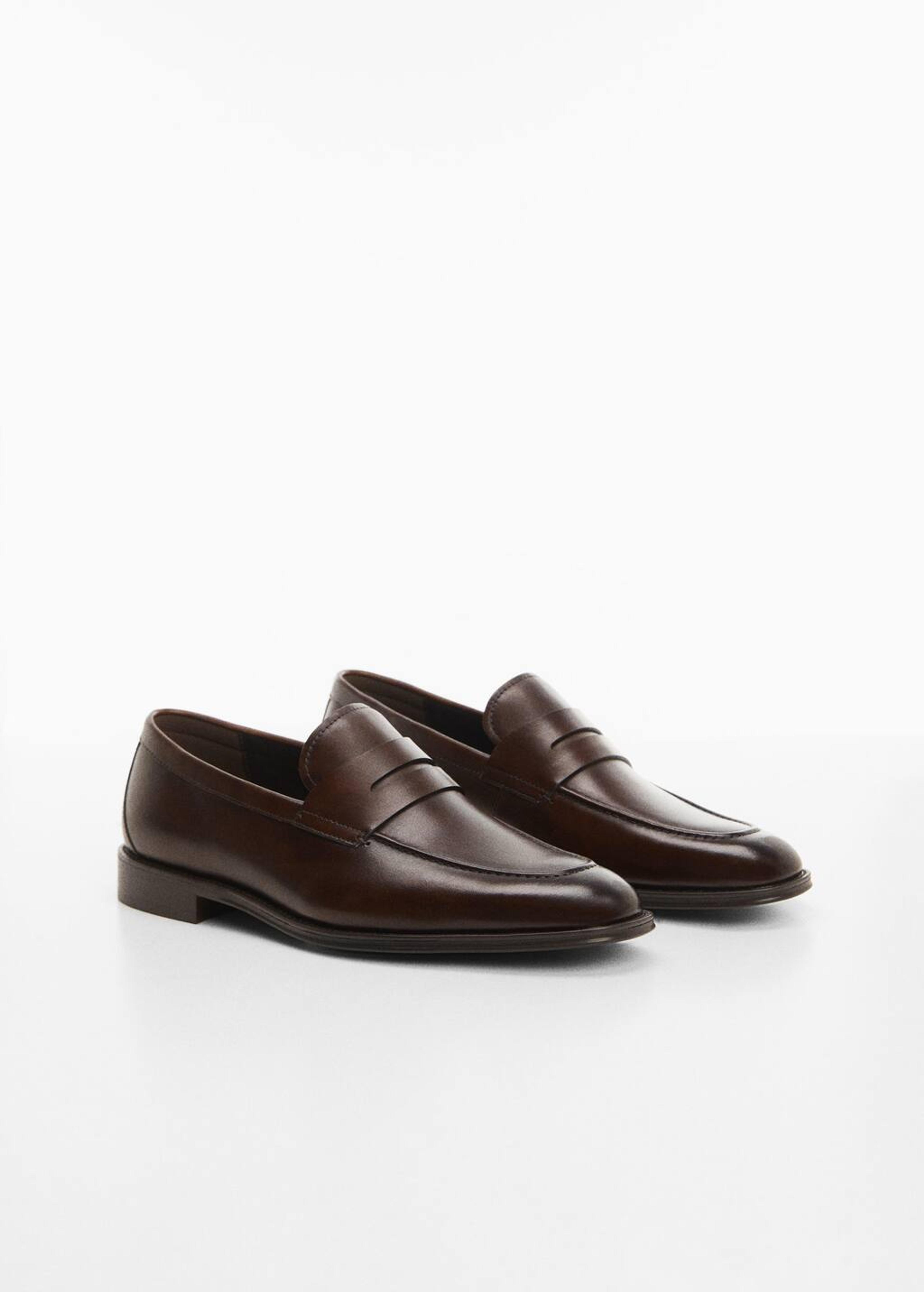 Aged-leather loafers - Men | Mango Man USA