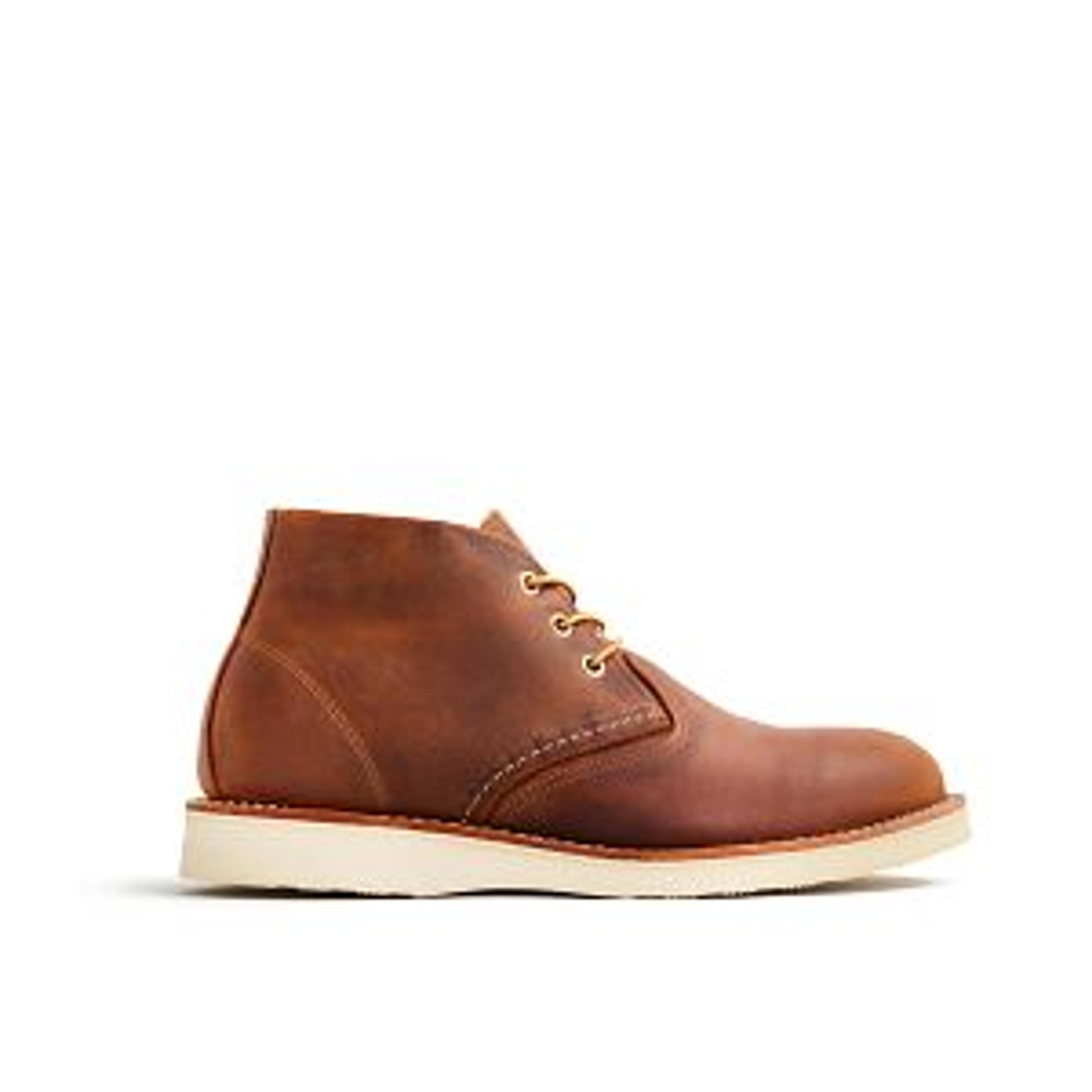 redwingshoes.com/heritage/mens/Work-Chukka-03137.html