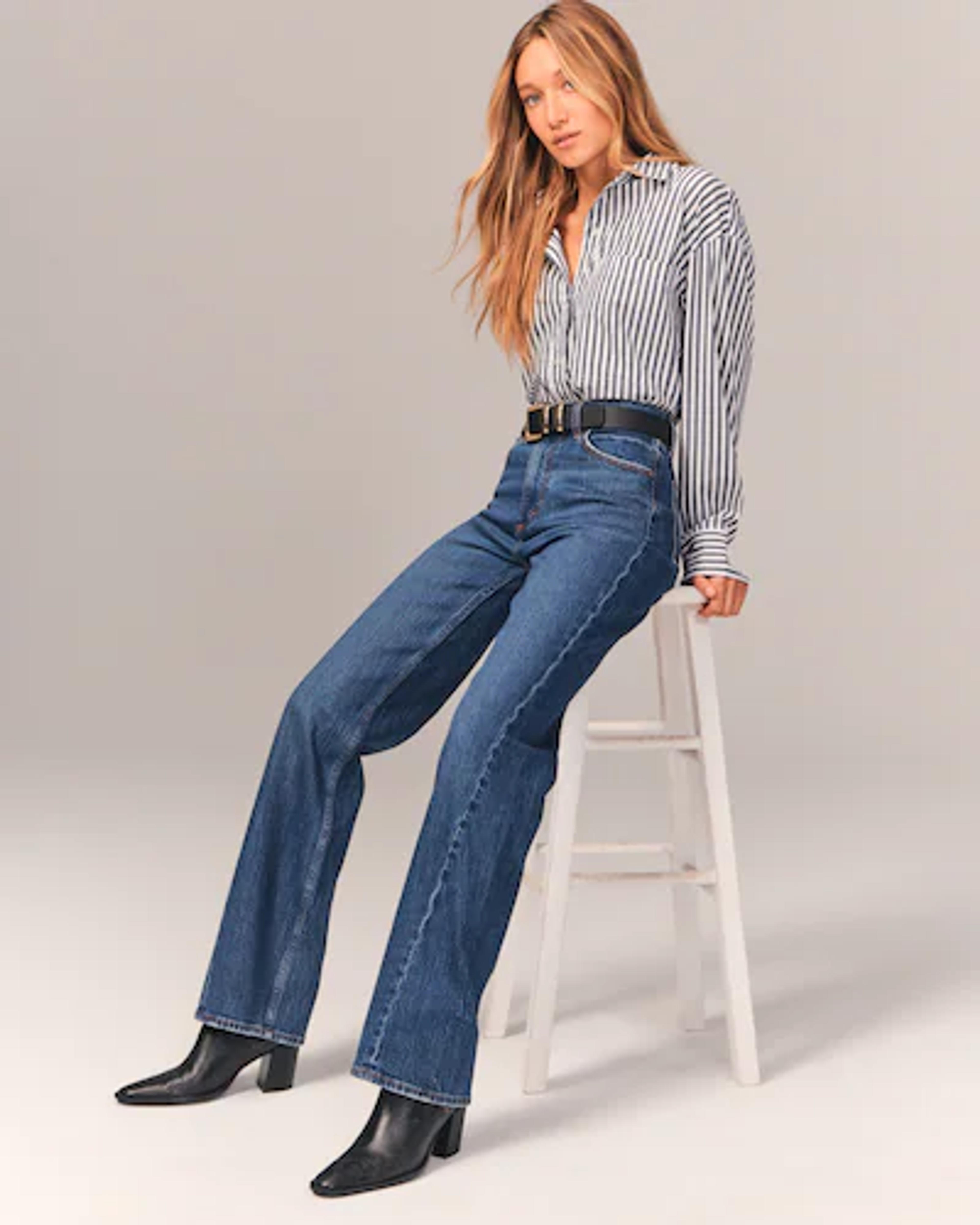 Women's High Rise Twisted Seam 90s Relaxed Jean | Women's Bottoms | Abercrombie.com