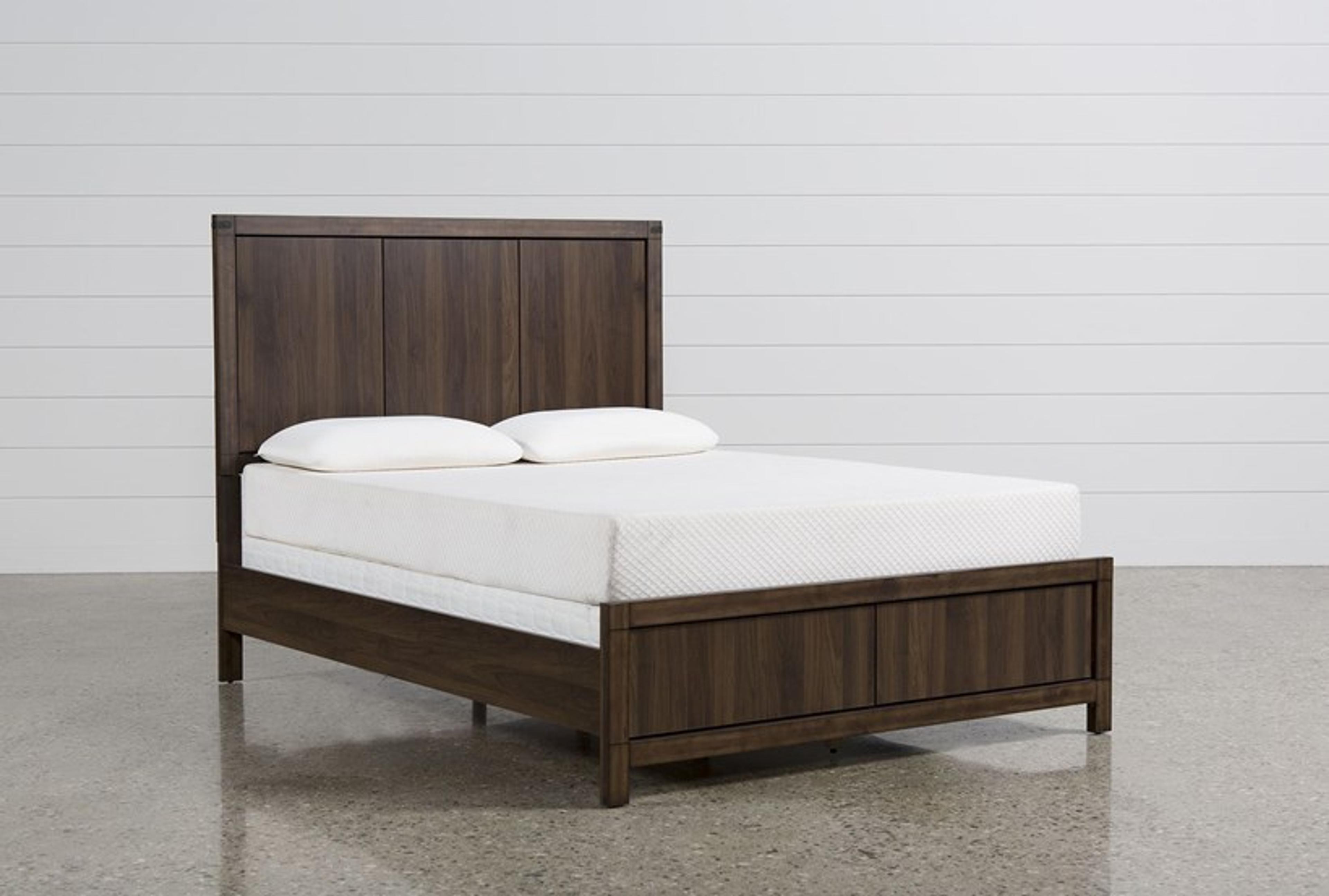 Willow Creek Eastern King Panel Bed | Living Spaces