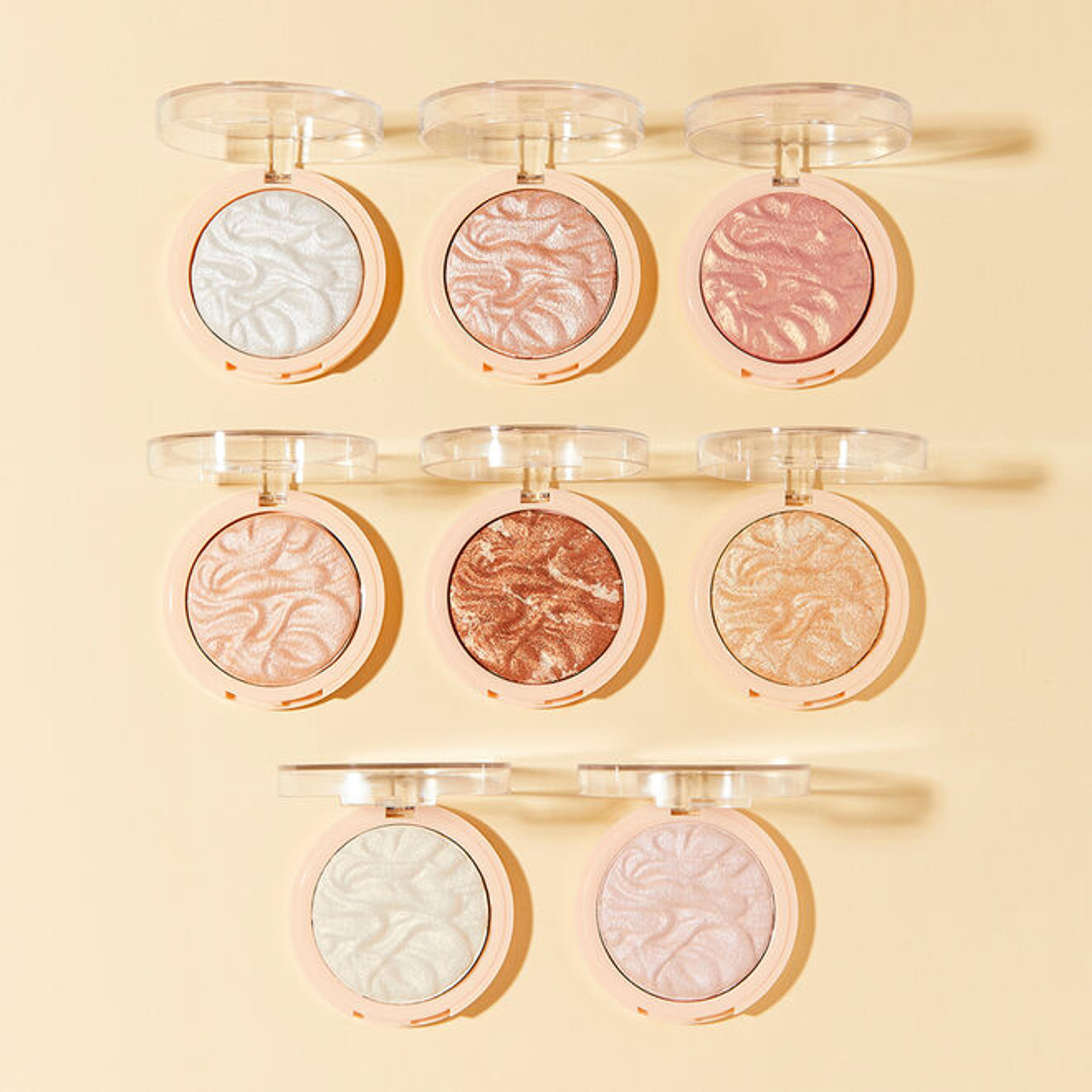 Makeup Revolution Reloaded Highlighter | Revolution Beauty Official Site