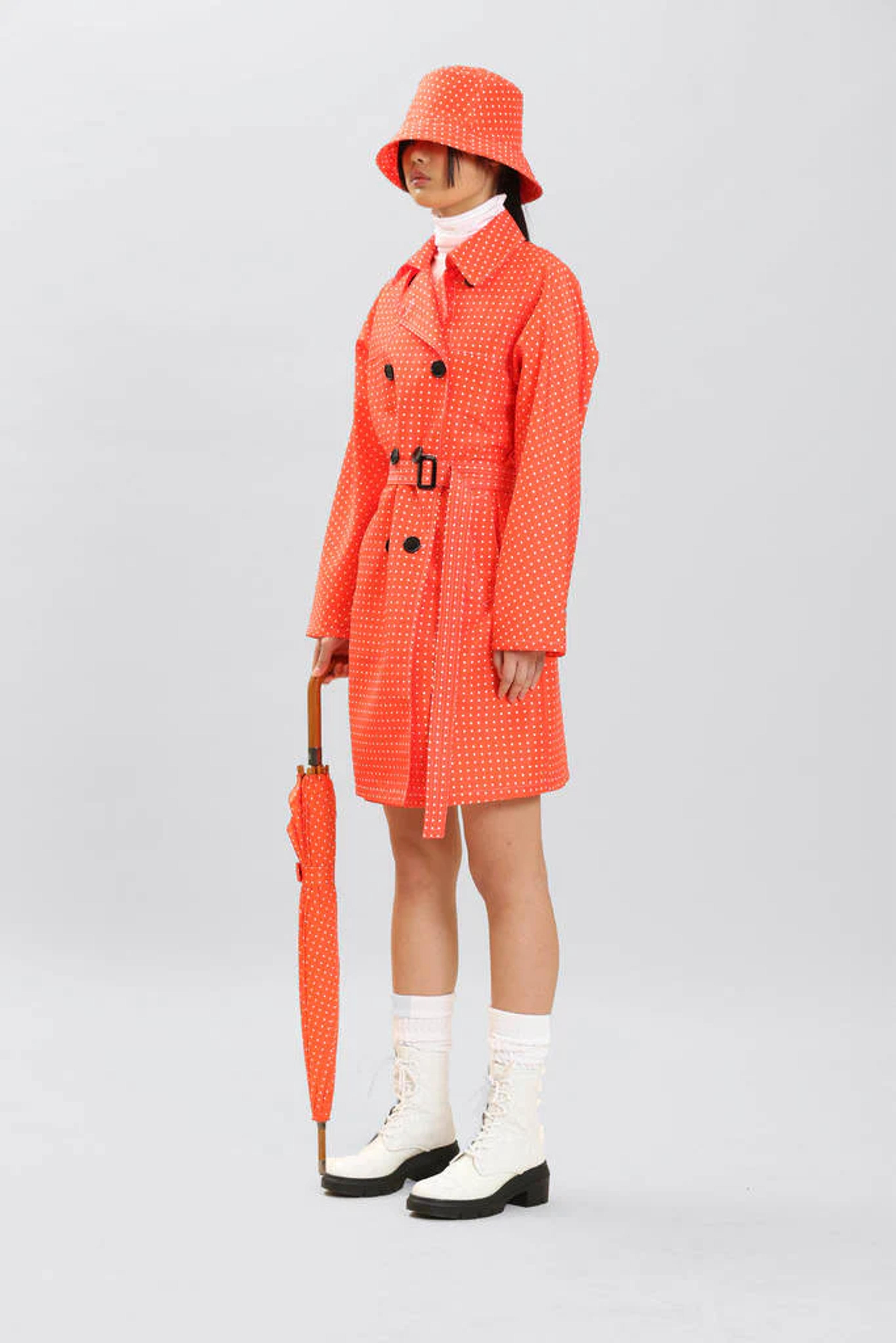 Microdot Raincoat Orange – Maison De Mode