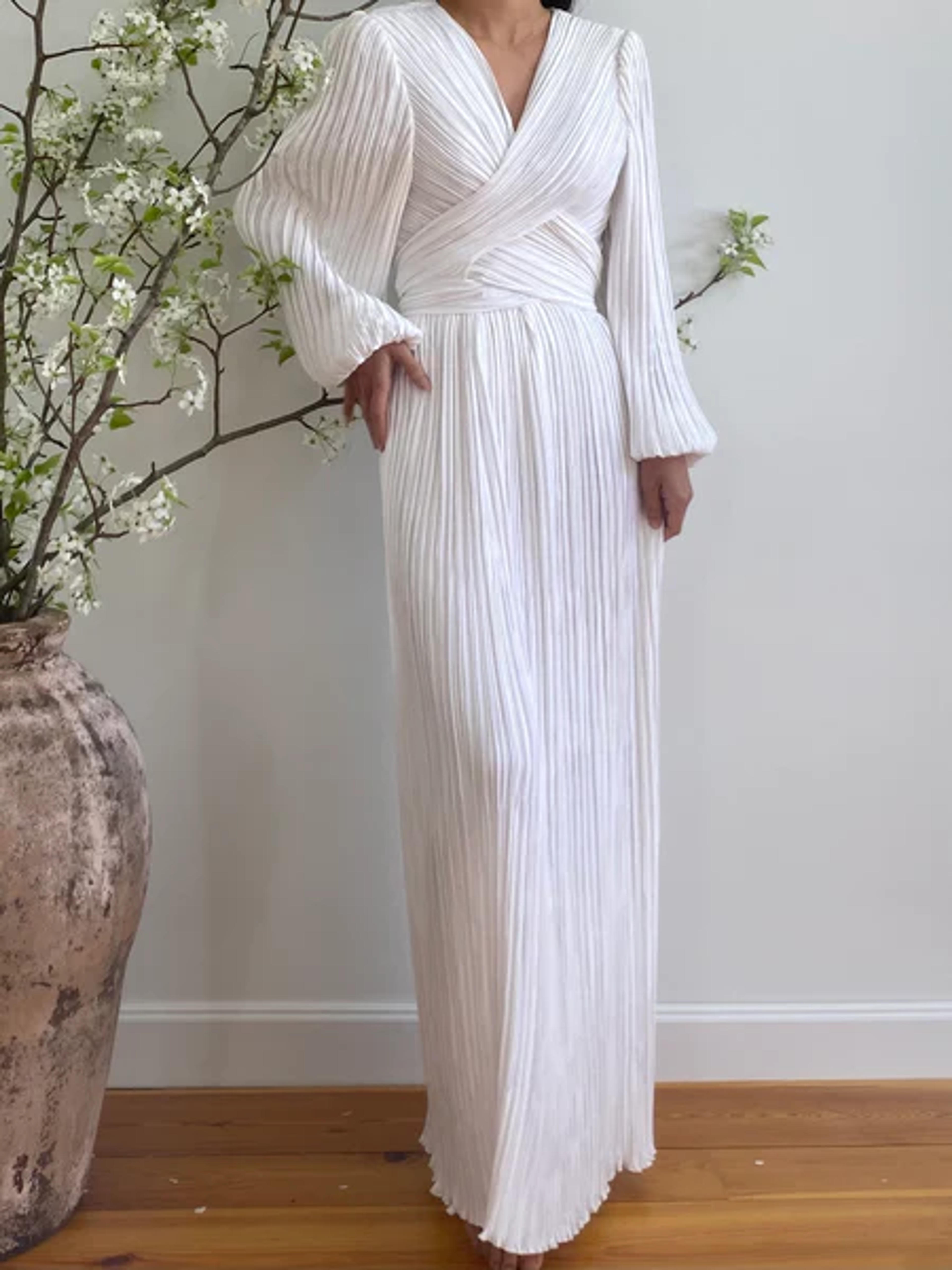 1980s Ivory Pleated Gown - M/6 | G O S S A M E R