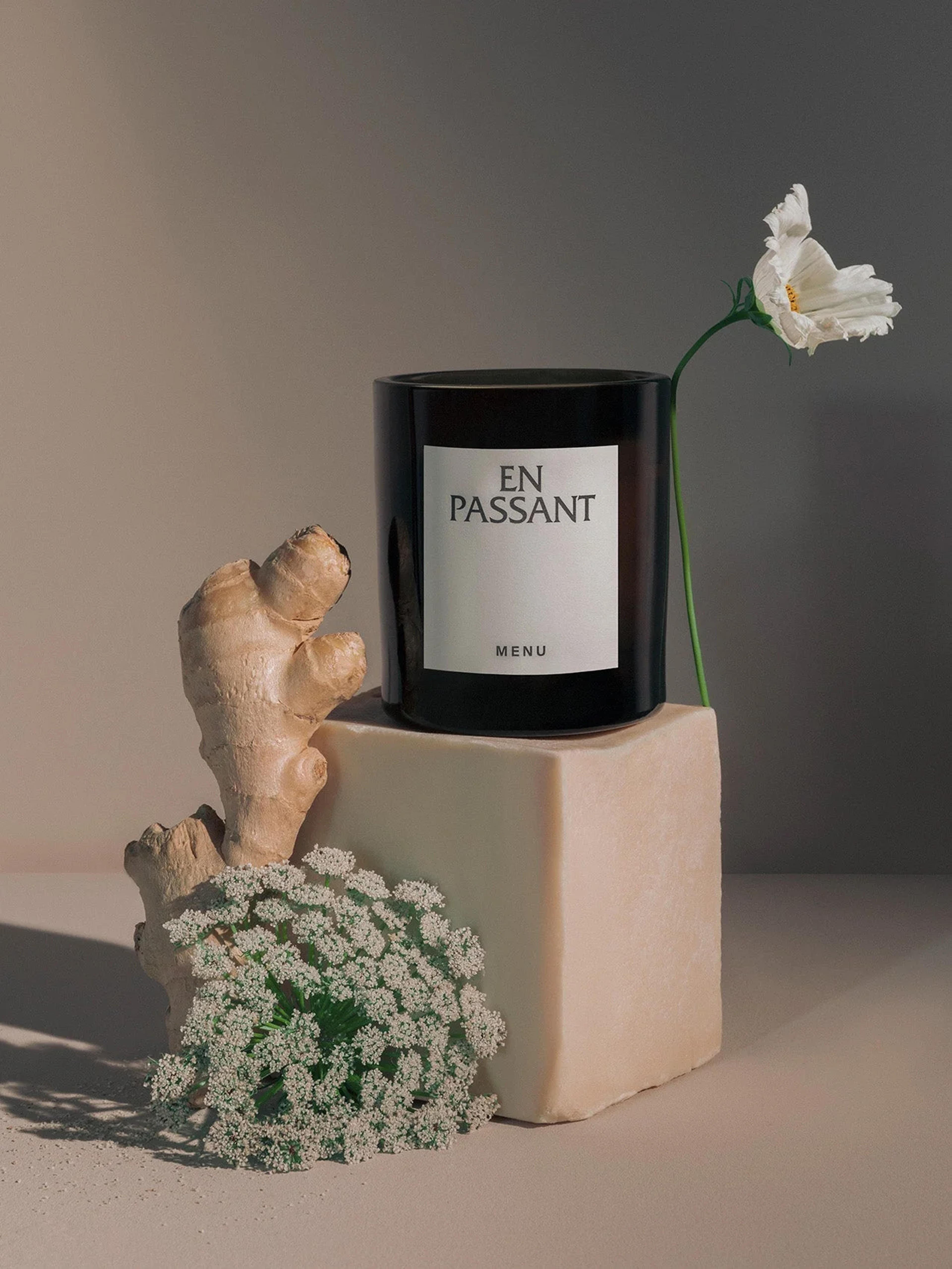 Olfacte Scented Candle, En Passant