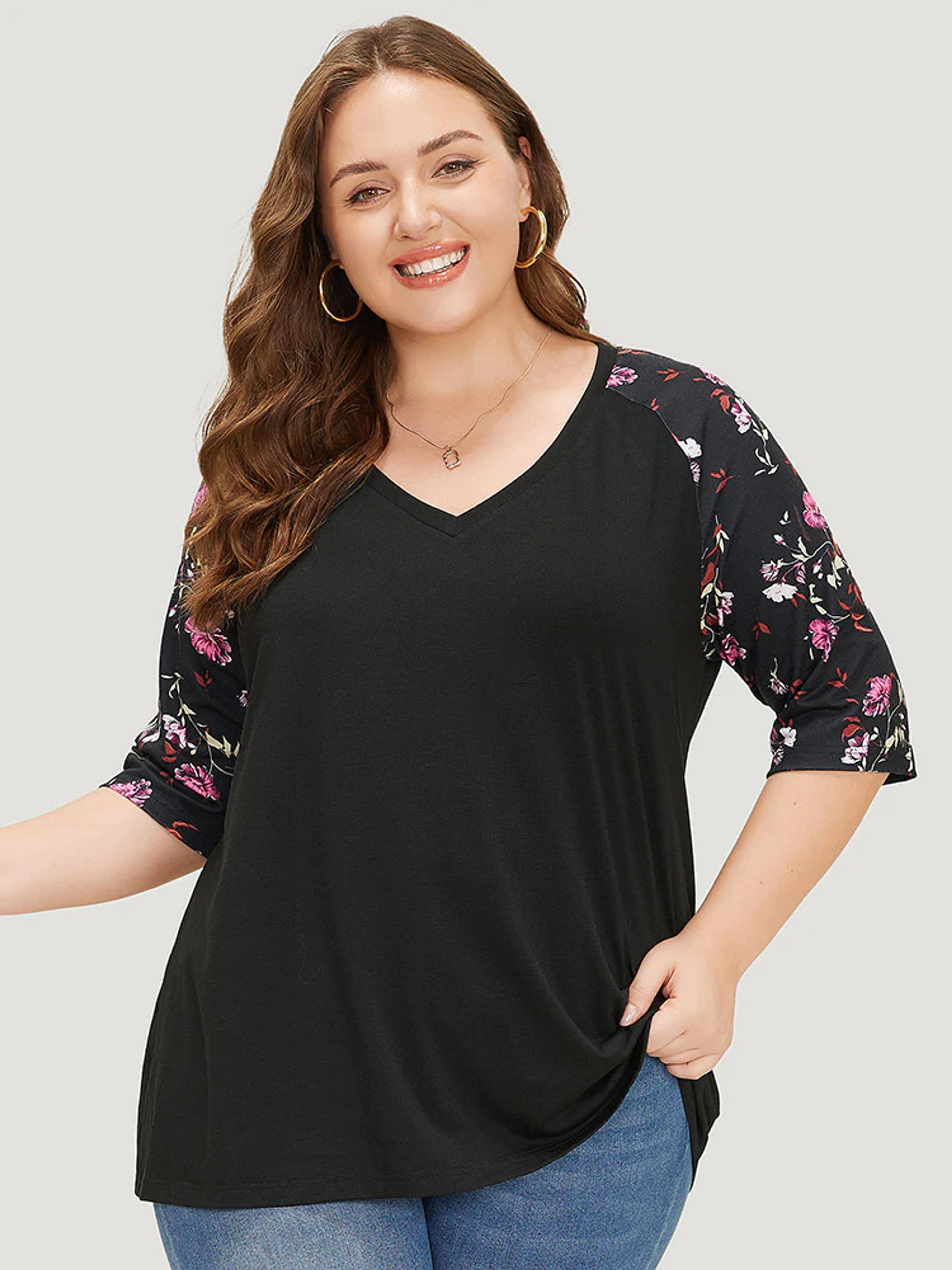 Floral Patchwork Raglan Sleeve T-shirt - Black / 18-20/2X