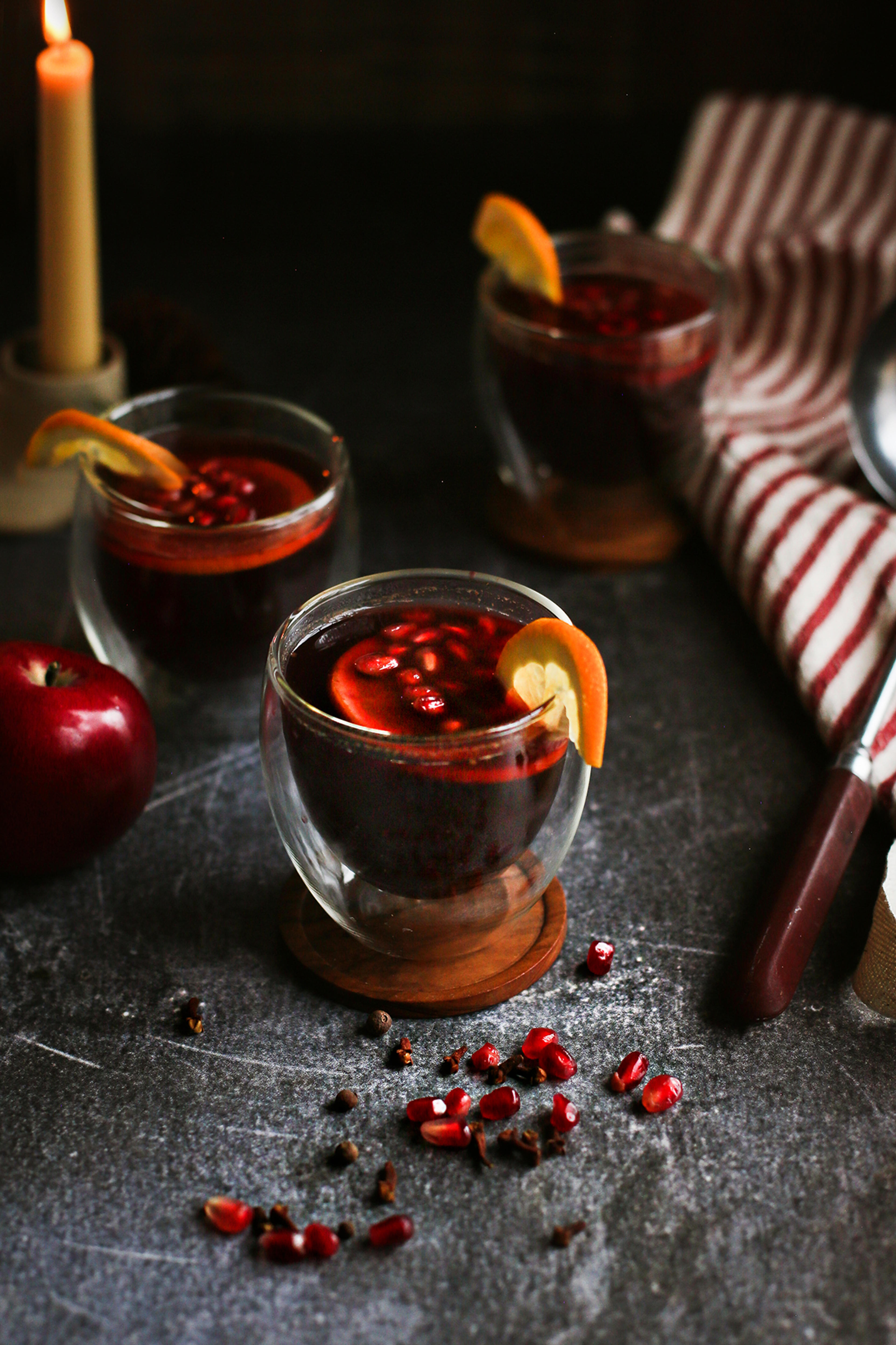 Hot Spiced Apple Cider (with Pomegranate)