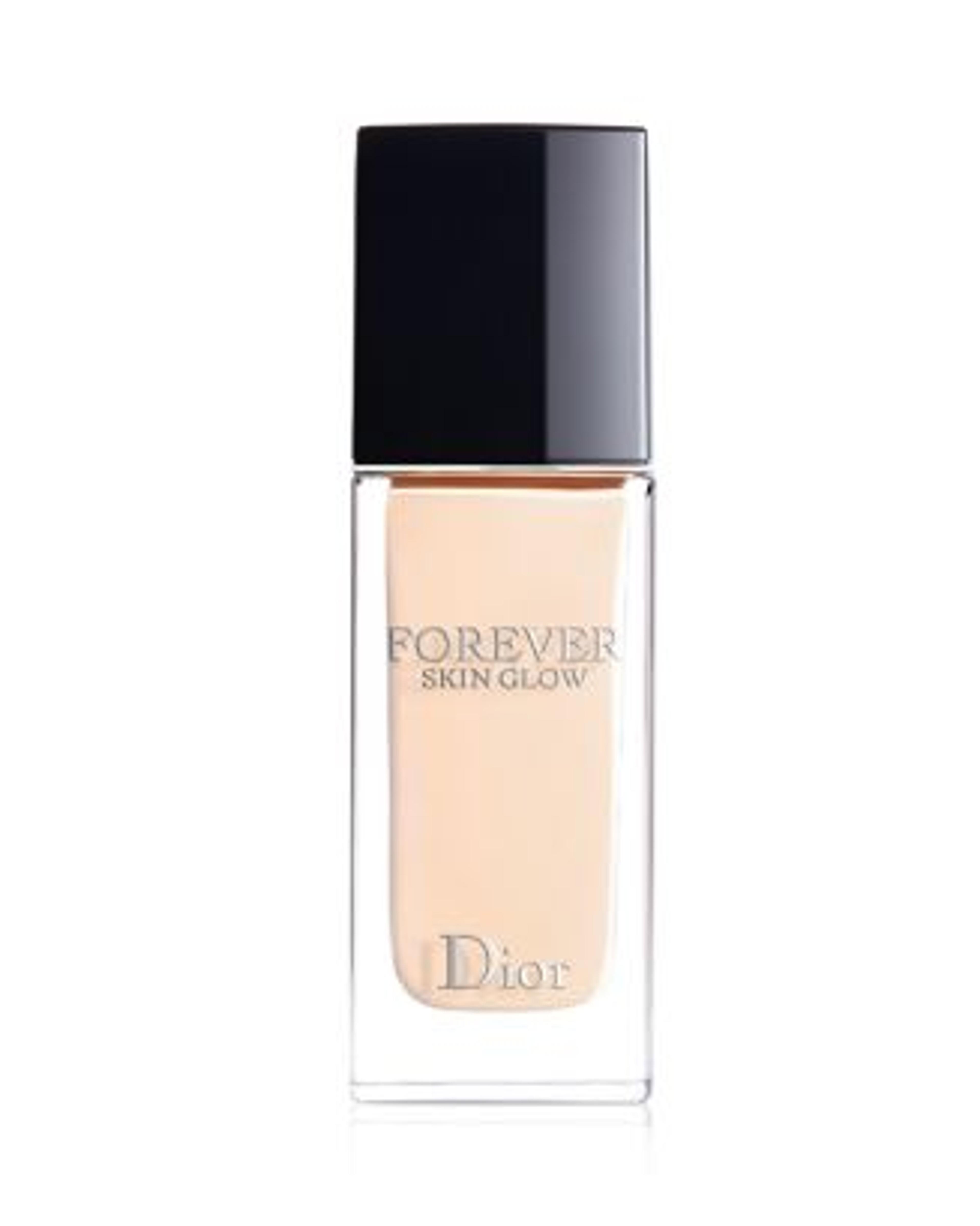 Dior Forever Skin Glow Hydrating Foundation SPF 15 Beauty & Cosmetics