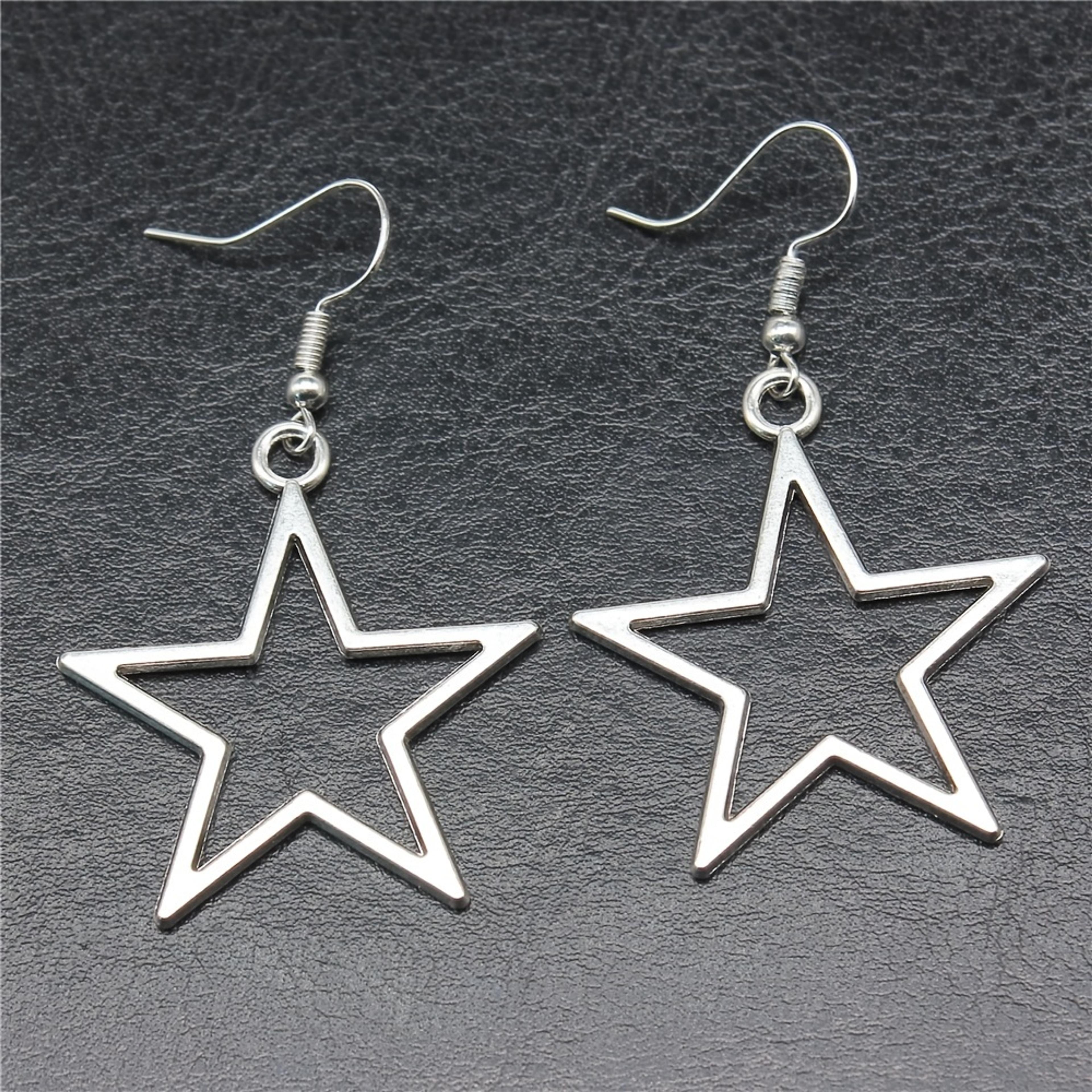 Stylish Big Star Drop Earrings For Women Girls Silver Color Hollow Pentagram Geometric Dangle Earring Jewelry