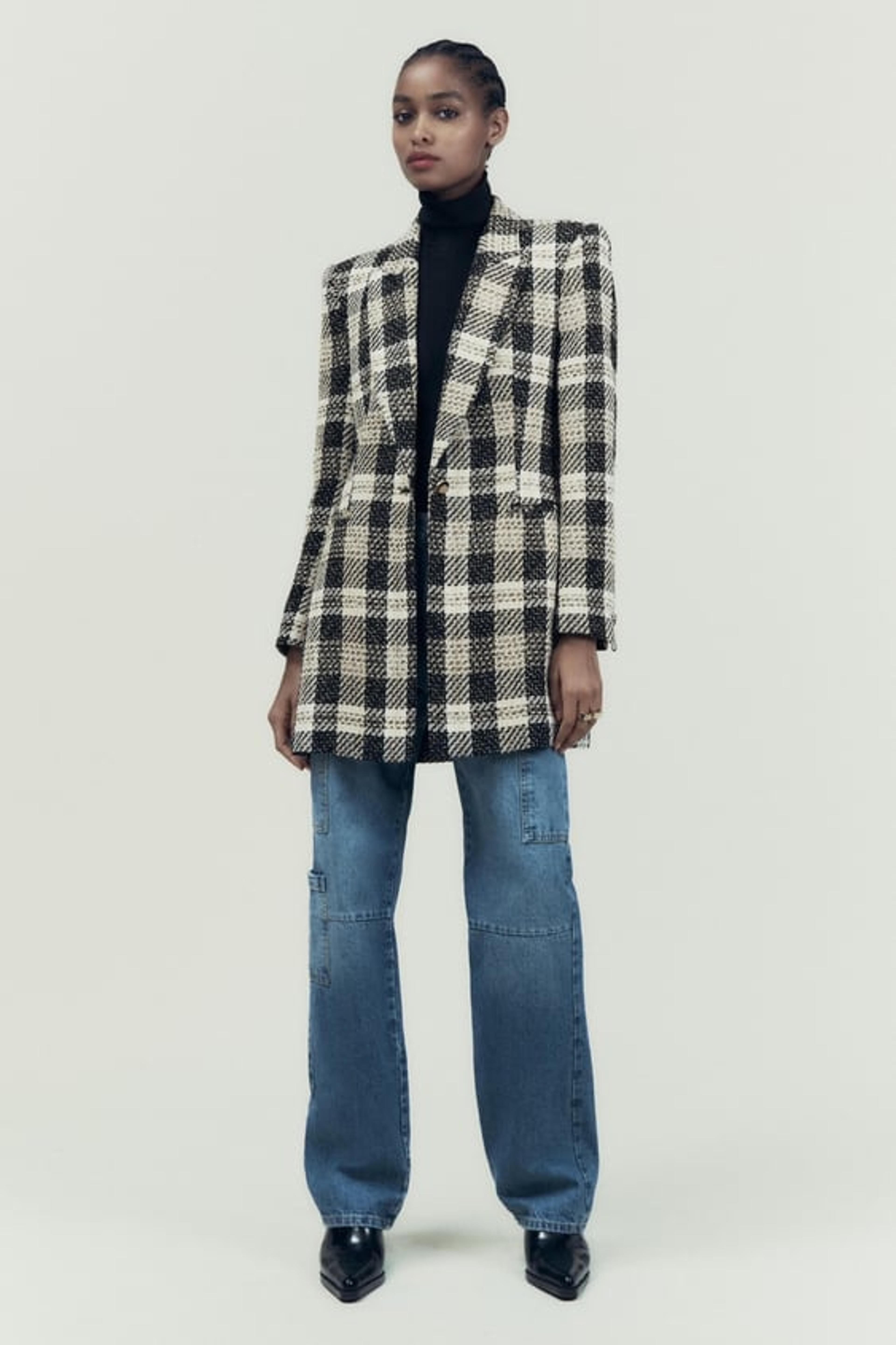 LONG TEXTURED CHECK BLAZER