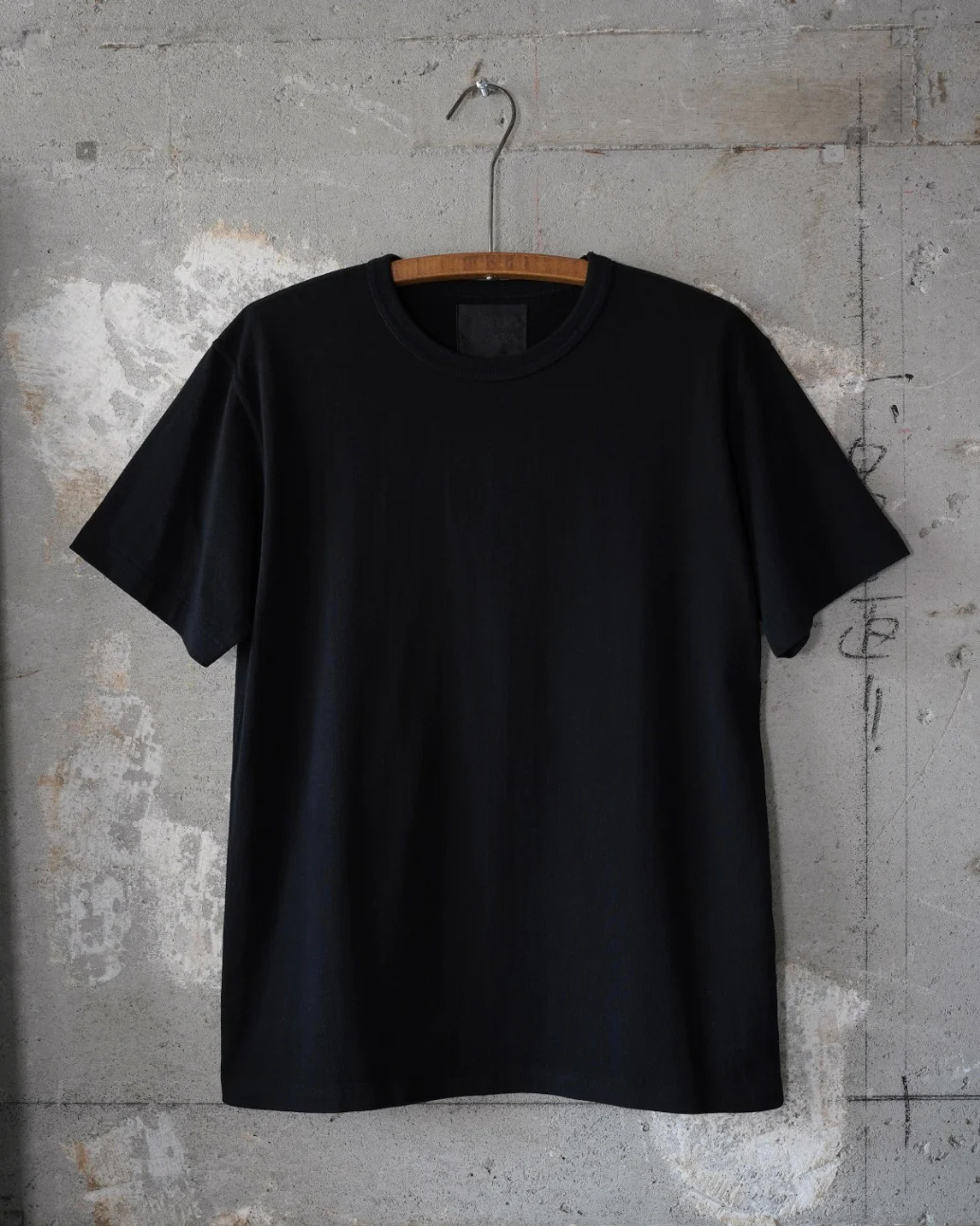 Crewneck T-shirt - Ultimate Pima Tsuriami - Black – Wonder Looper