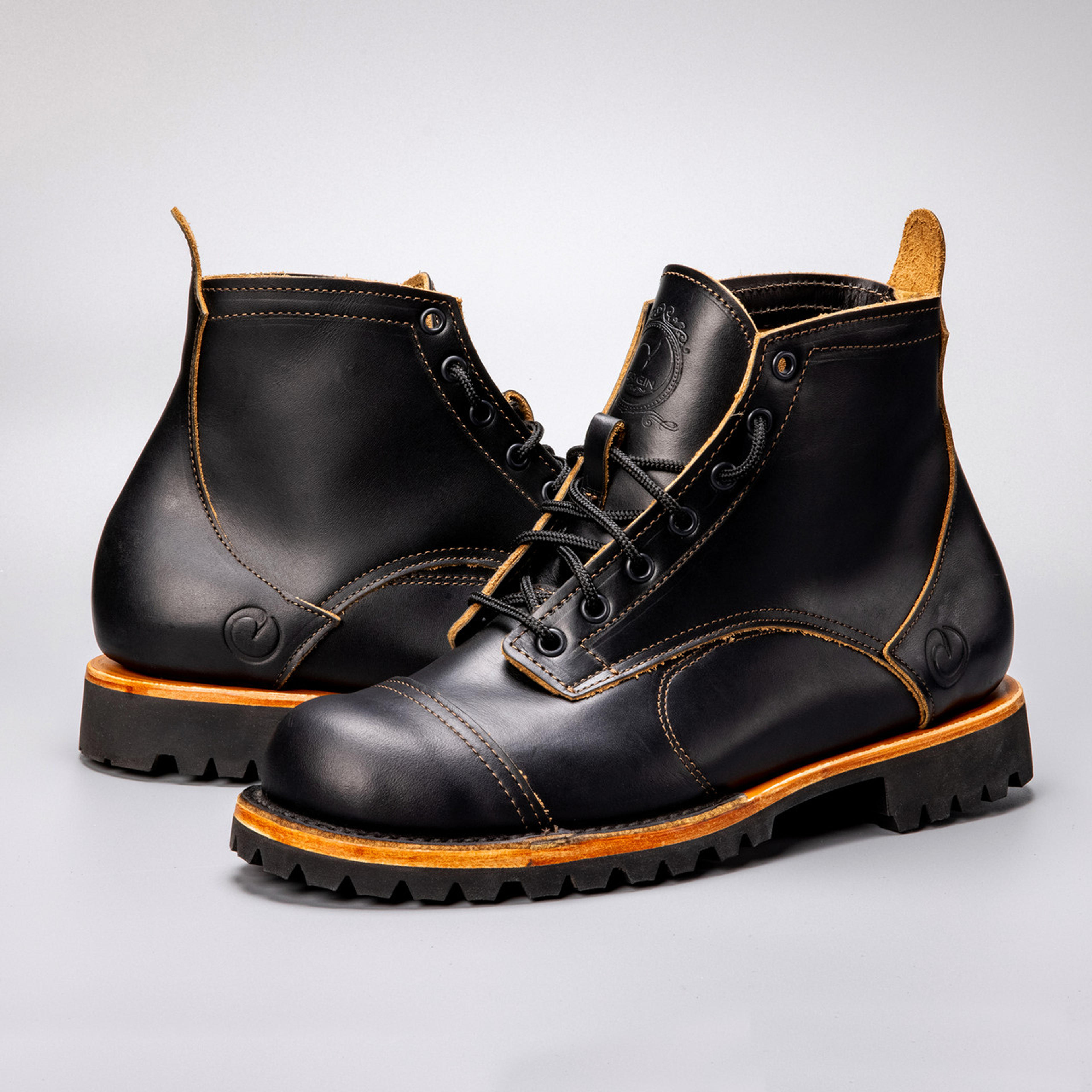 The Lincoln Boot - 1865 - Big Lug - Origin USA