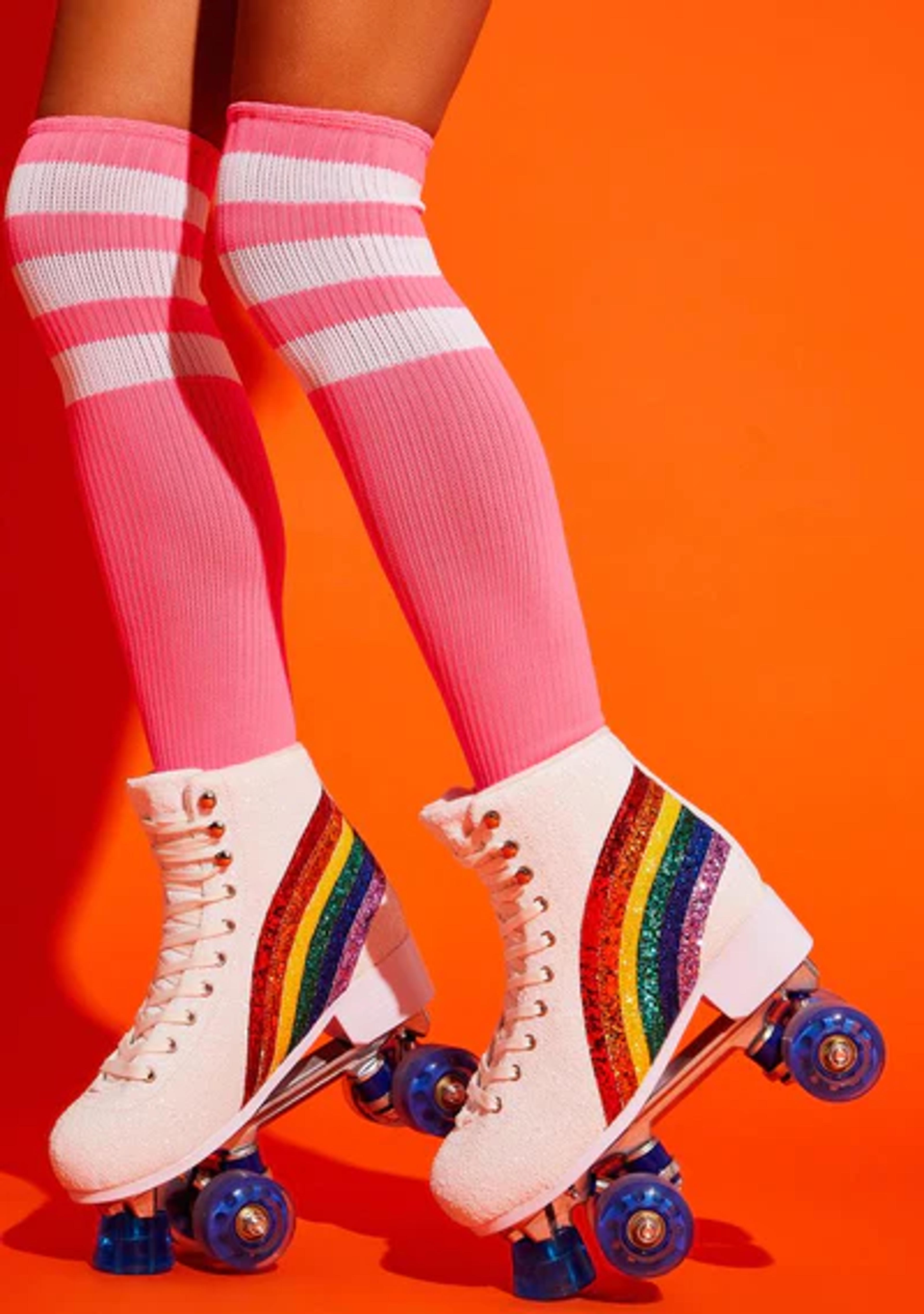 Club Exx Glitter Roller Skates - White/Rainbow – Dolls Kill