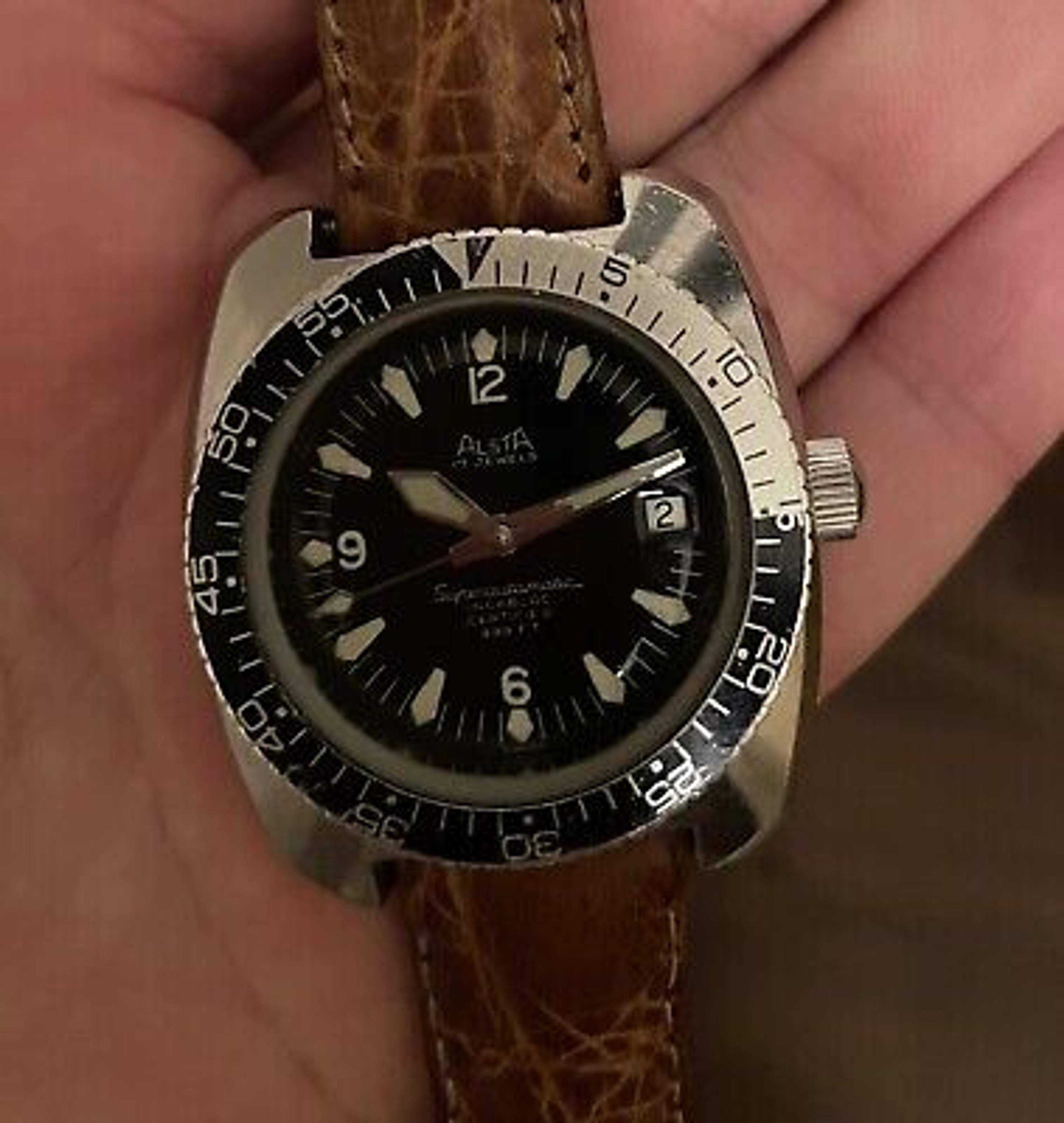 Holy Grail Alsta Nautoscaph - Jaws watch