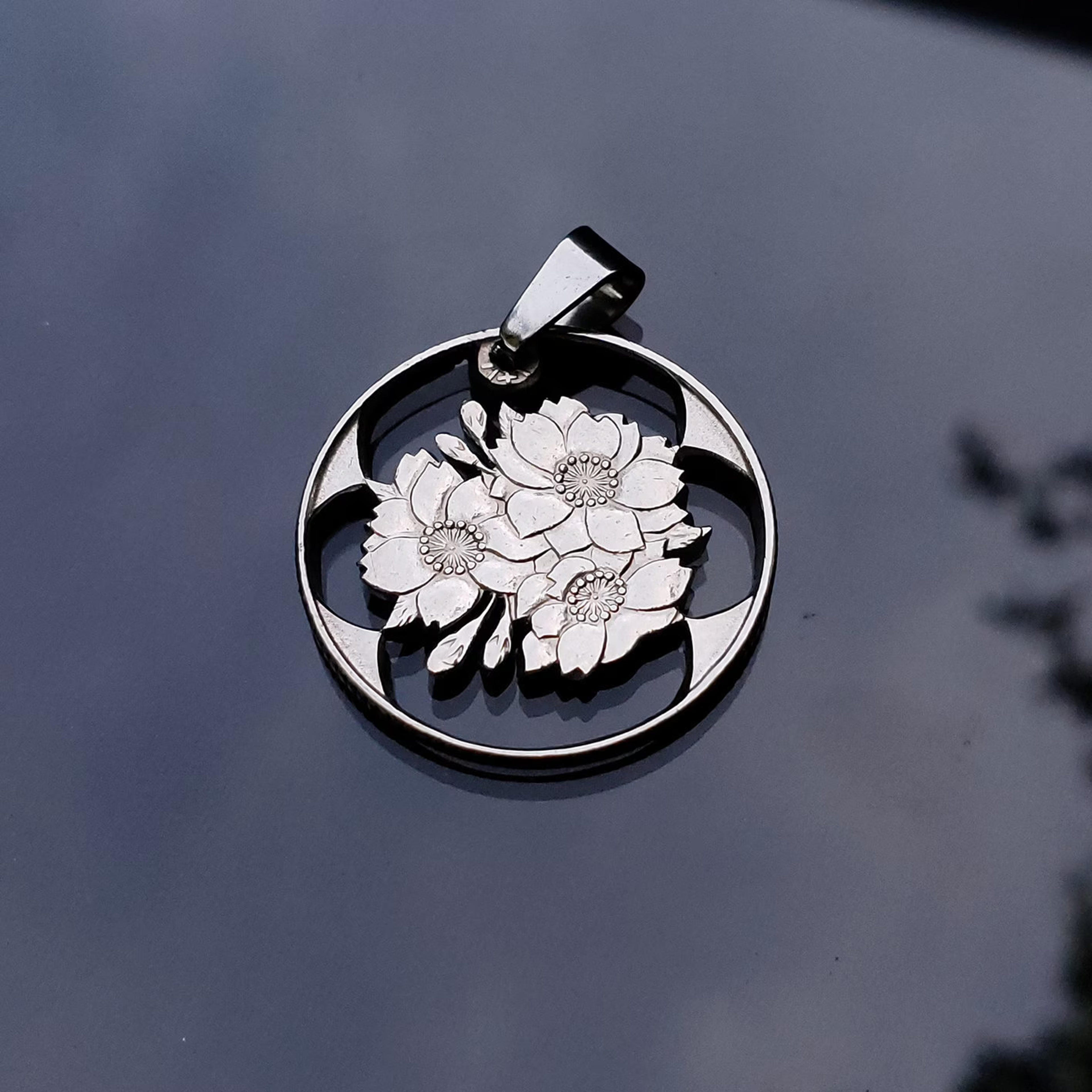 JAPAN Cherry Blossom Cut Coin, Cherry Blossom Pendant, Cherry Flower, Japan Pendant, Japan Cut Coin, Japan Jewelry, Japan Women Gift, Japan - Etsy