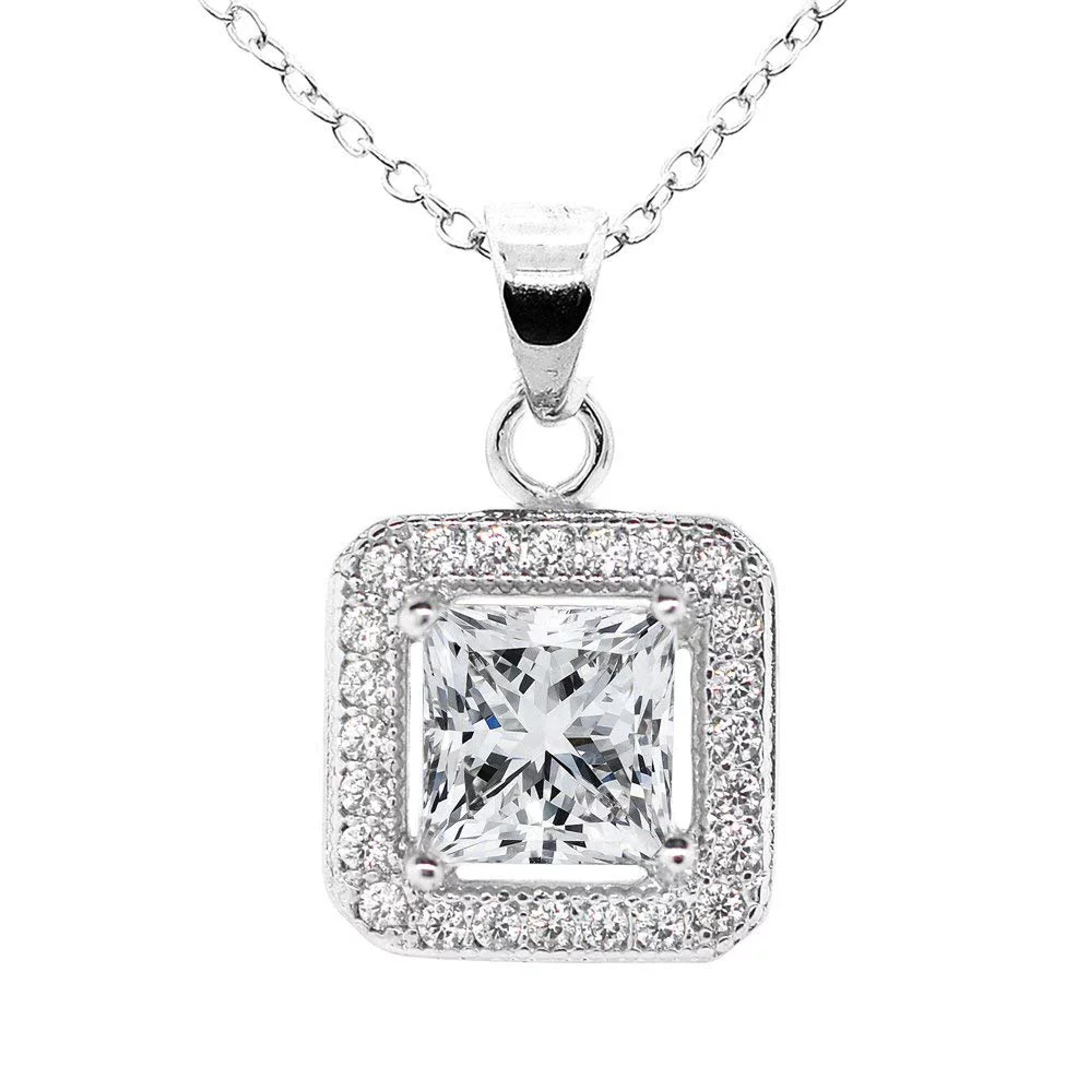 Cate & Chloe Ivy 18k White Gold Plated Princess Cut Halo Pendant Necklace - Silver Halo Necklace w/Solitaire Square Cut Cubic Zirconia Diamond- Wedding Anniversary Jewelry - MSRP - $150