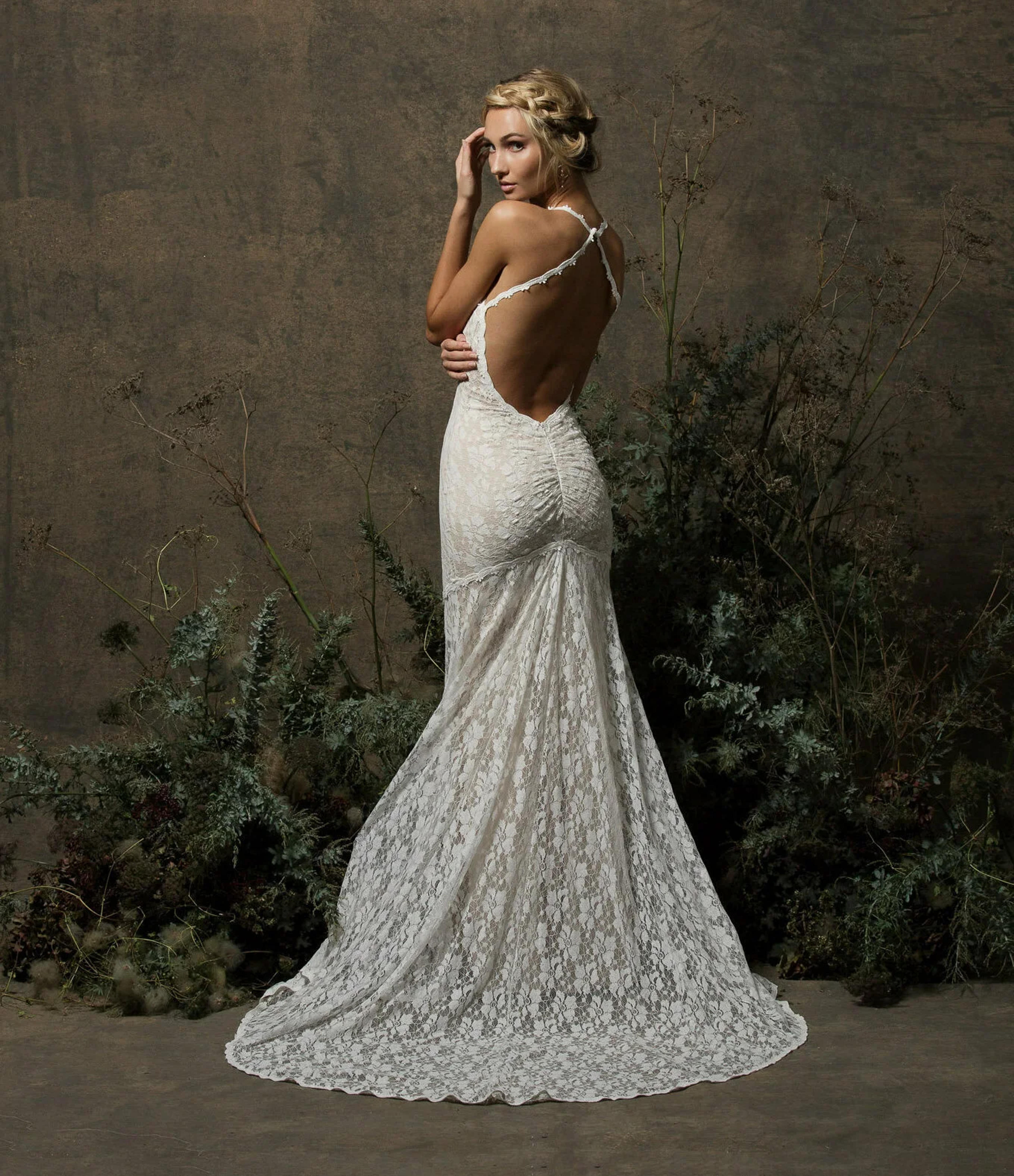 Penelope Stretch Lace Wedding Dress | Dreamers and Lovers