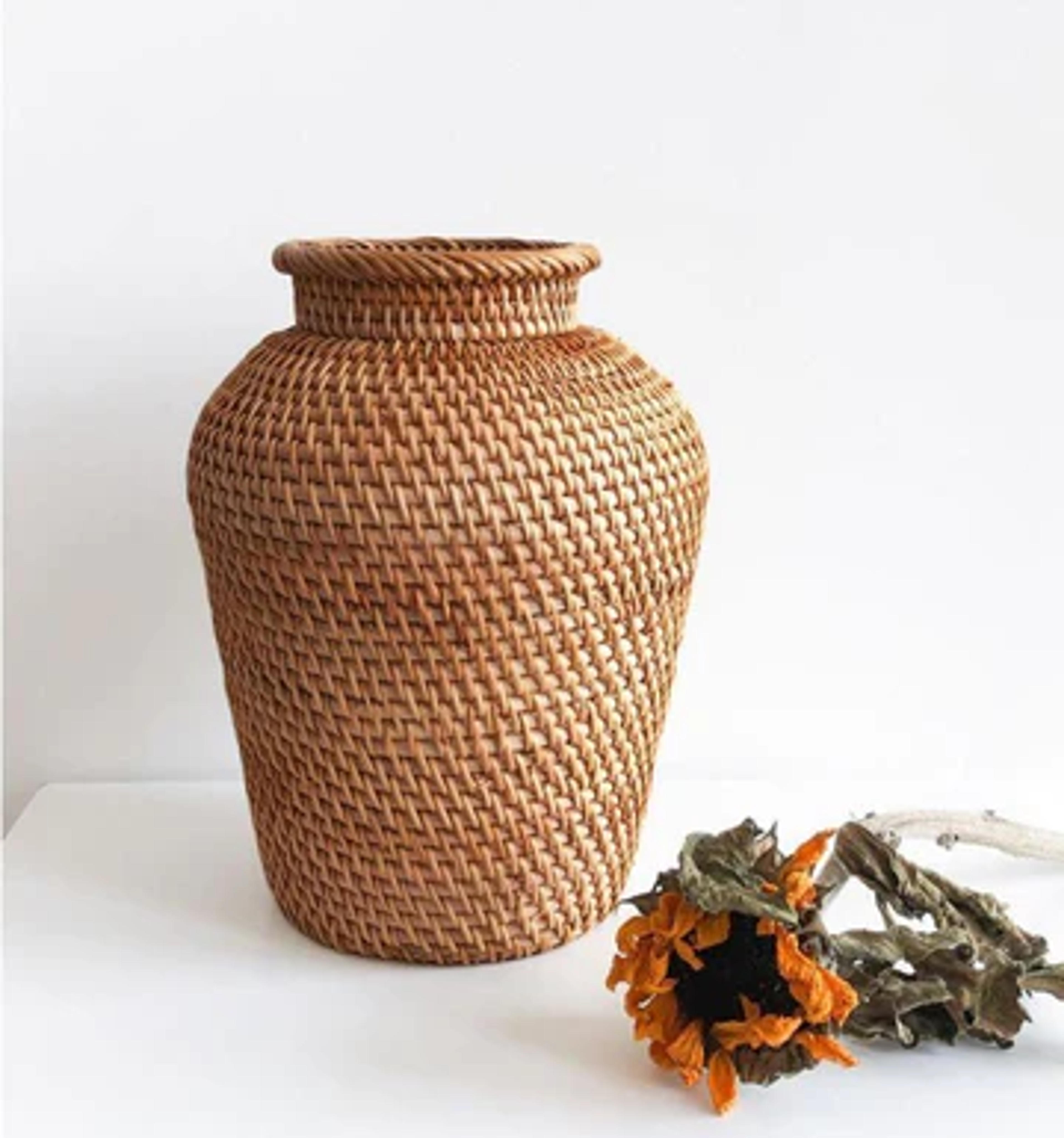 Rattan Hand Woven Vase – bloomlyn