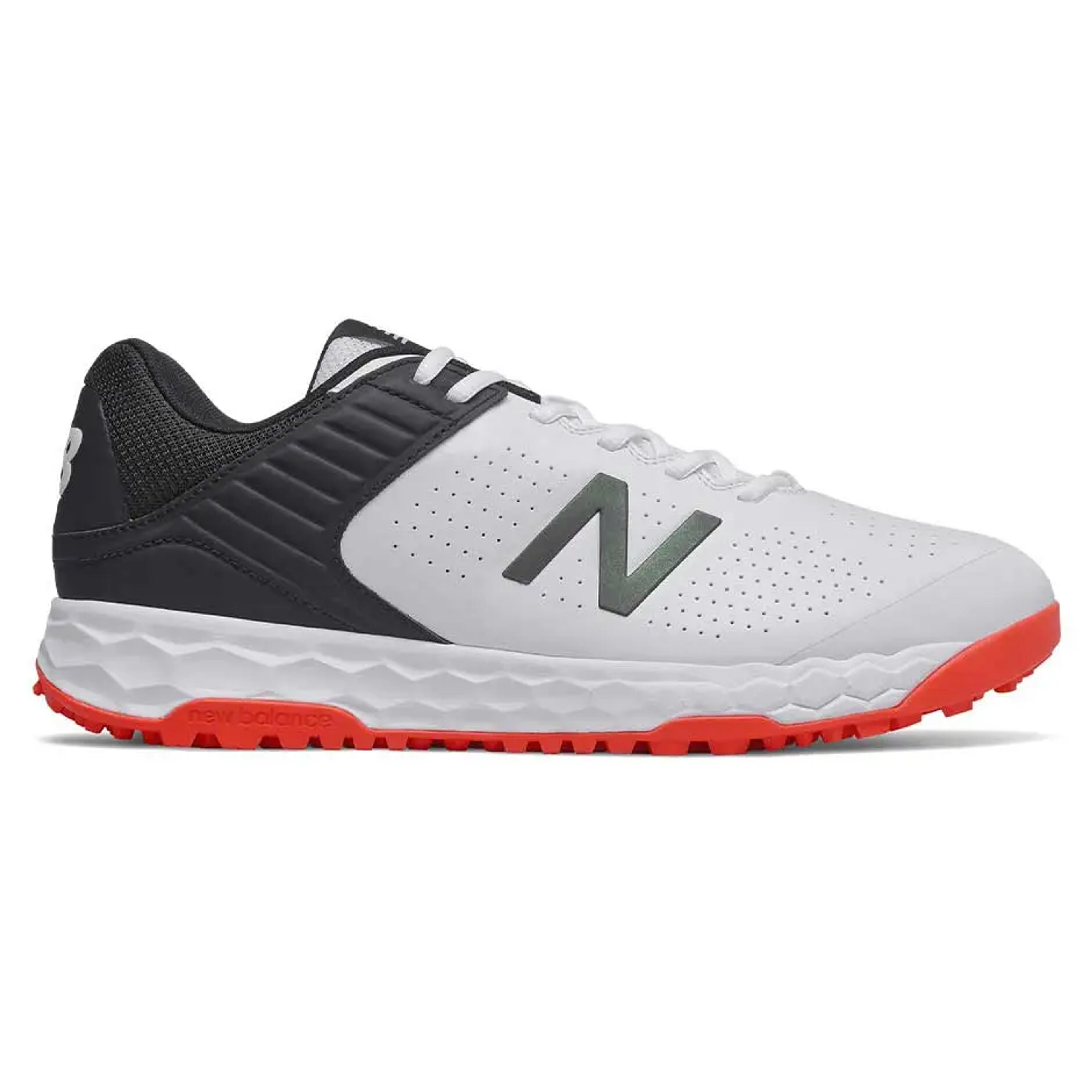 New Balance CK4020 Rubber Cricket Shoe | MR Cricket Hockey