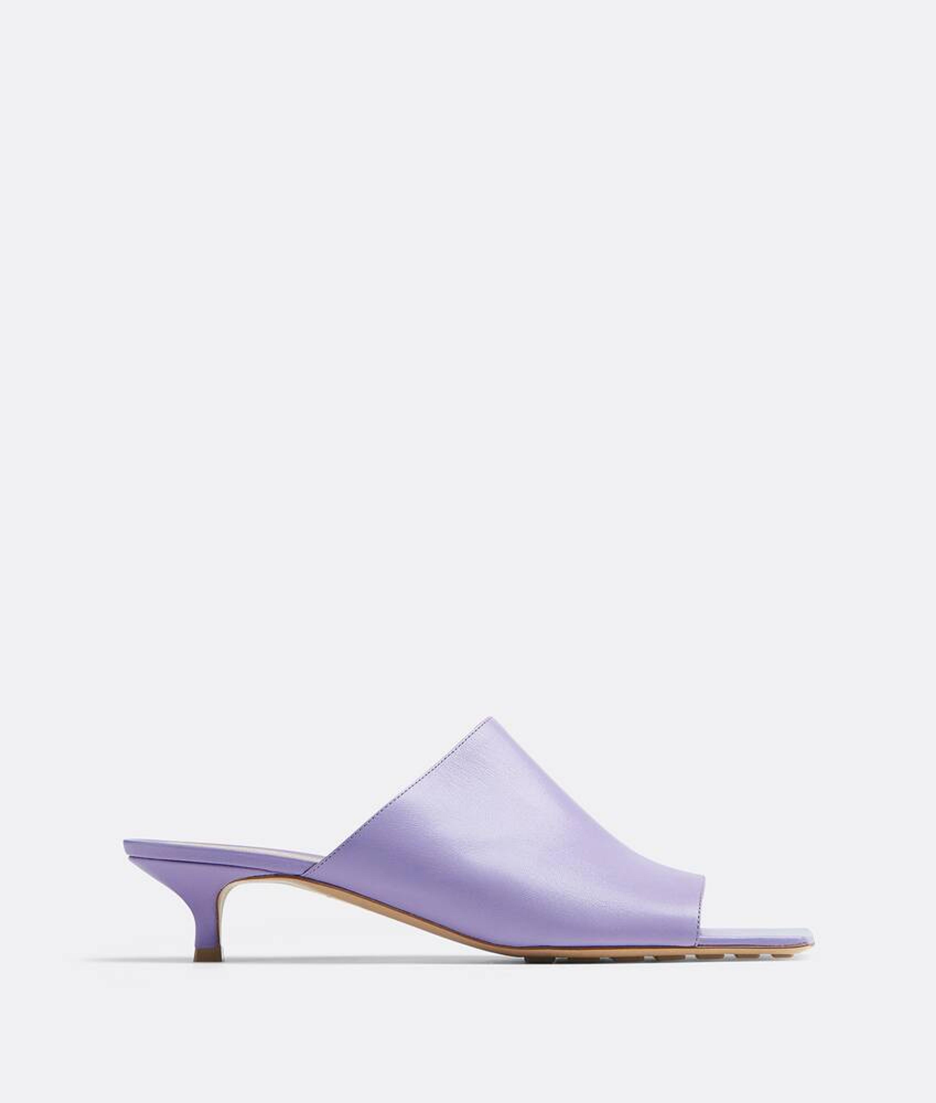 Bottega Veneta® Women's Stretch Mule in Wisteria. Shop online now.