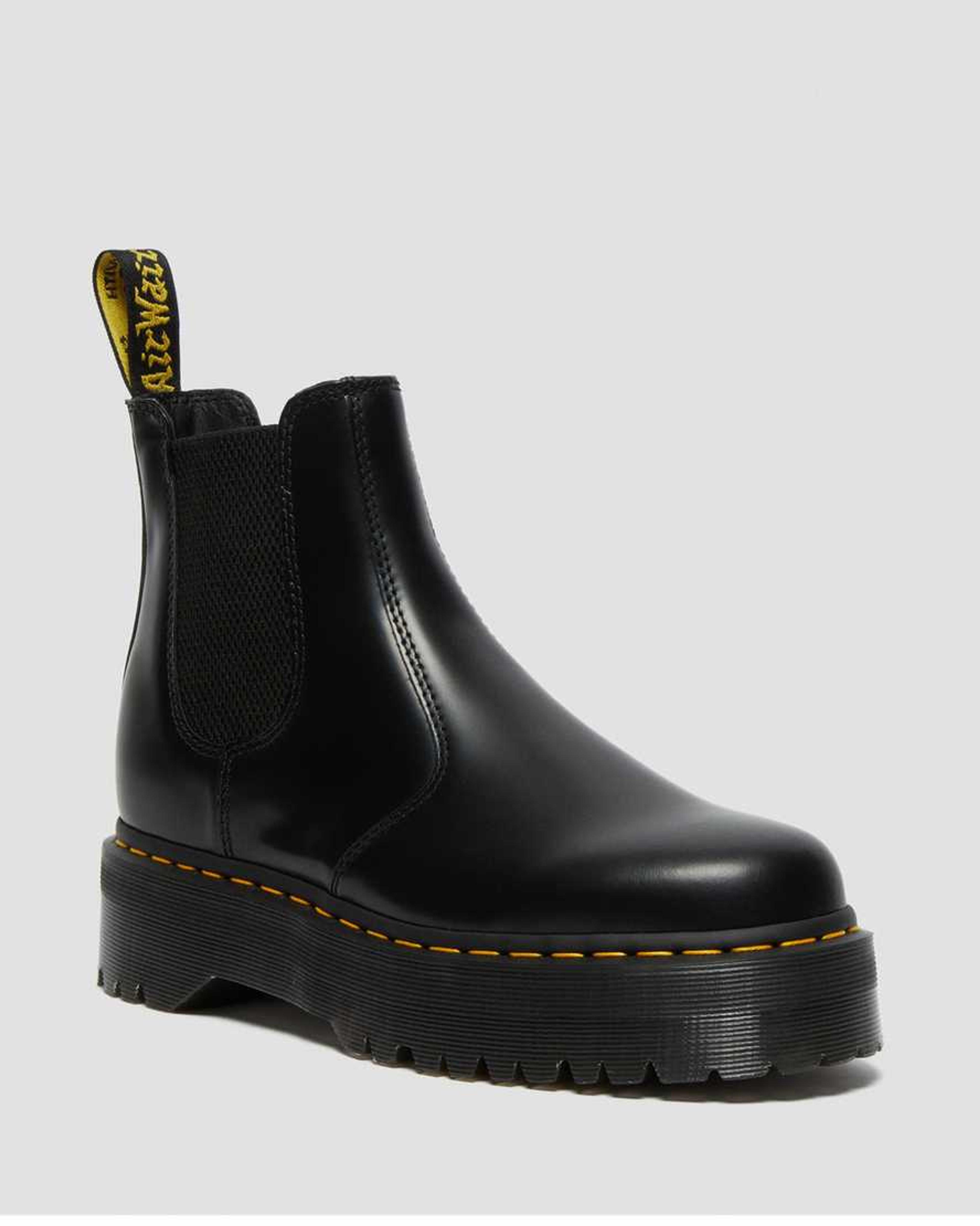 2976 Smooth Leather Platform Chelsea Boots | Dr. Martens