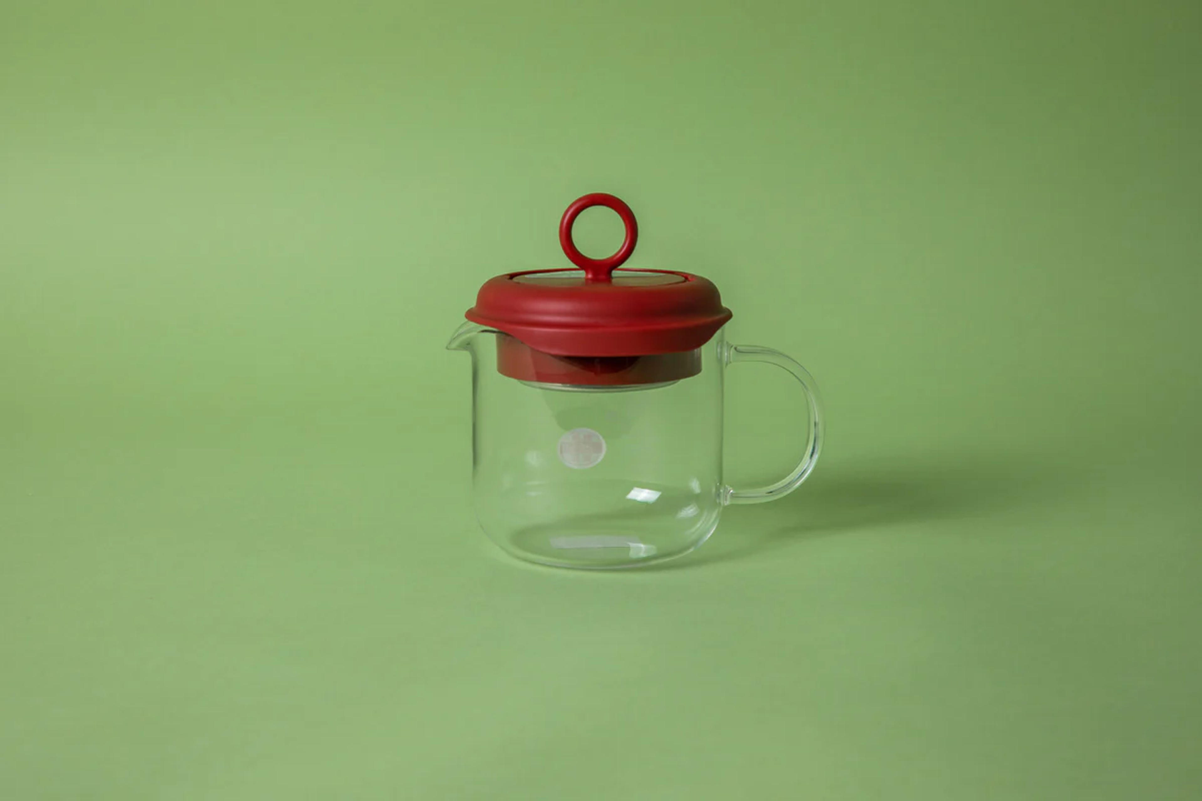 Pull-Up Tea Maker