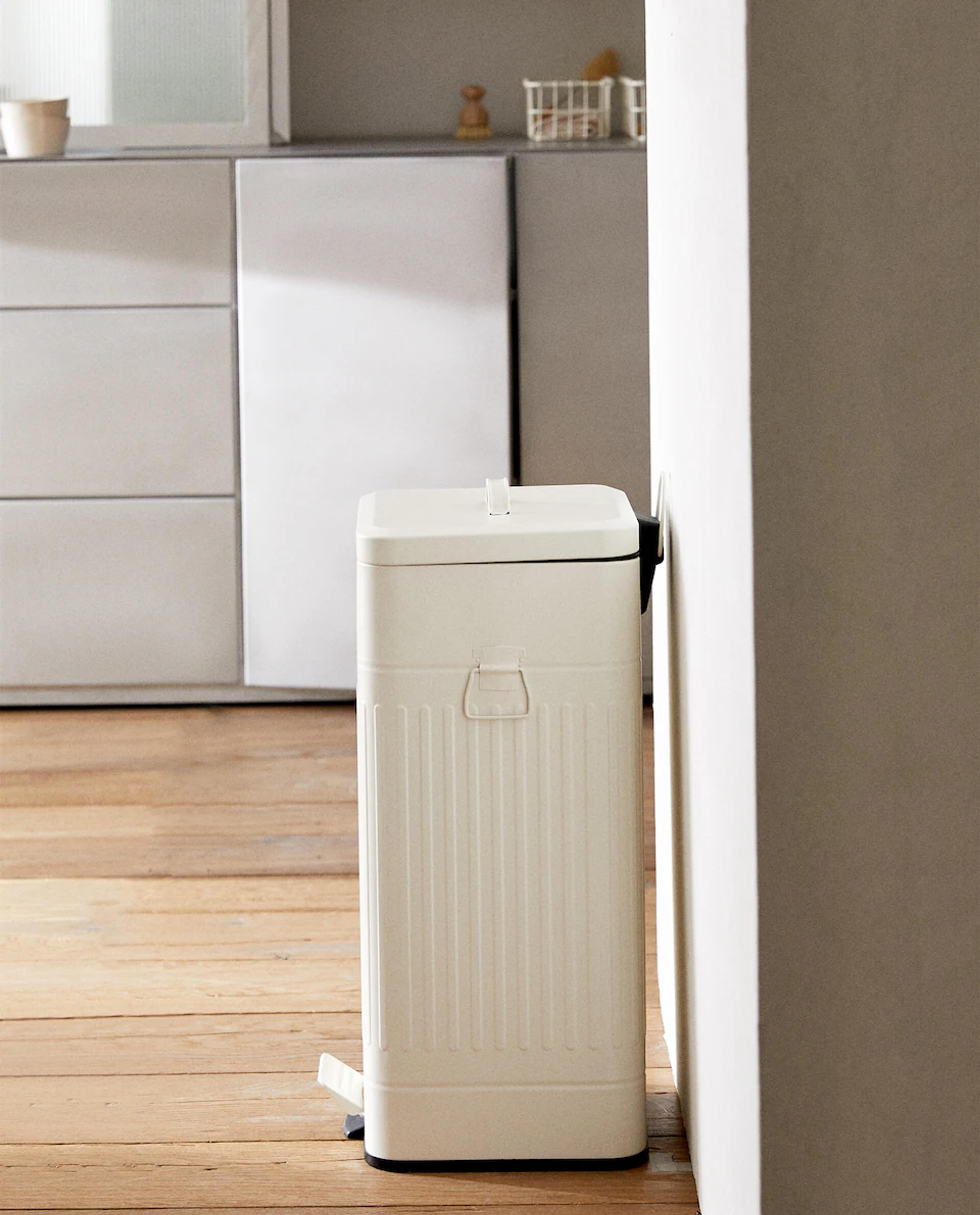 KITCHEN TRASH CAN | Zara Home United States of America